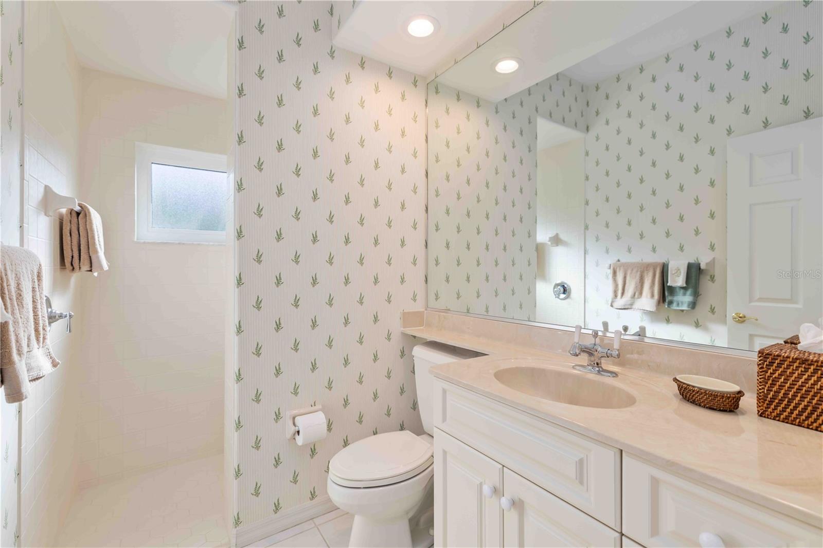 Image 26 of 45 For 5149 Far Oak Circle