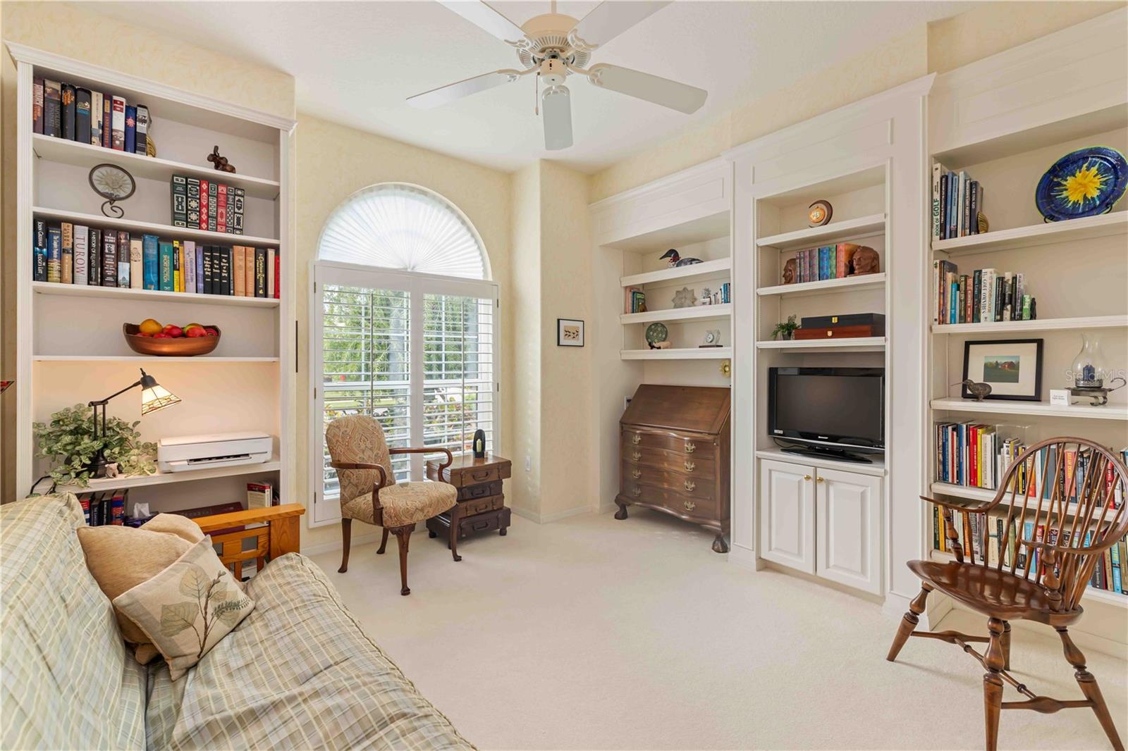 Image 30 of 45 For 5149 Far Oak Circle