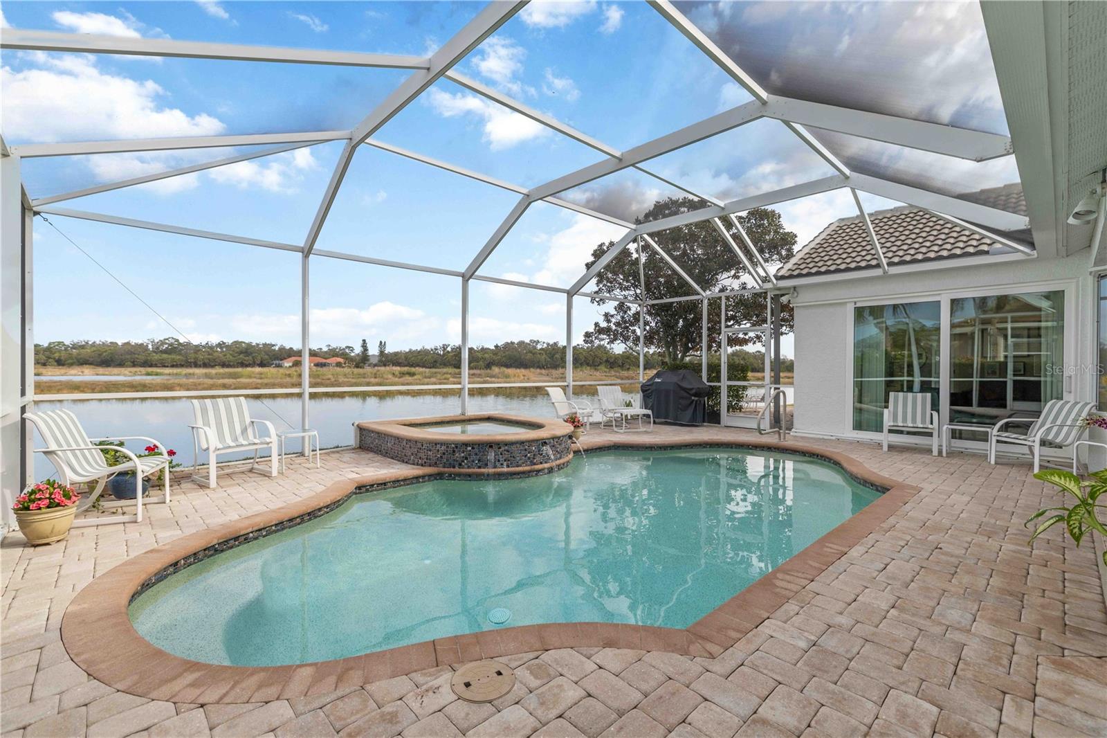 Image 33 of 45 For 5149 Far Oak Circle