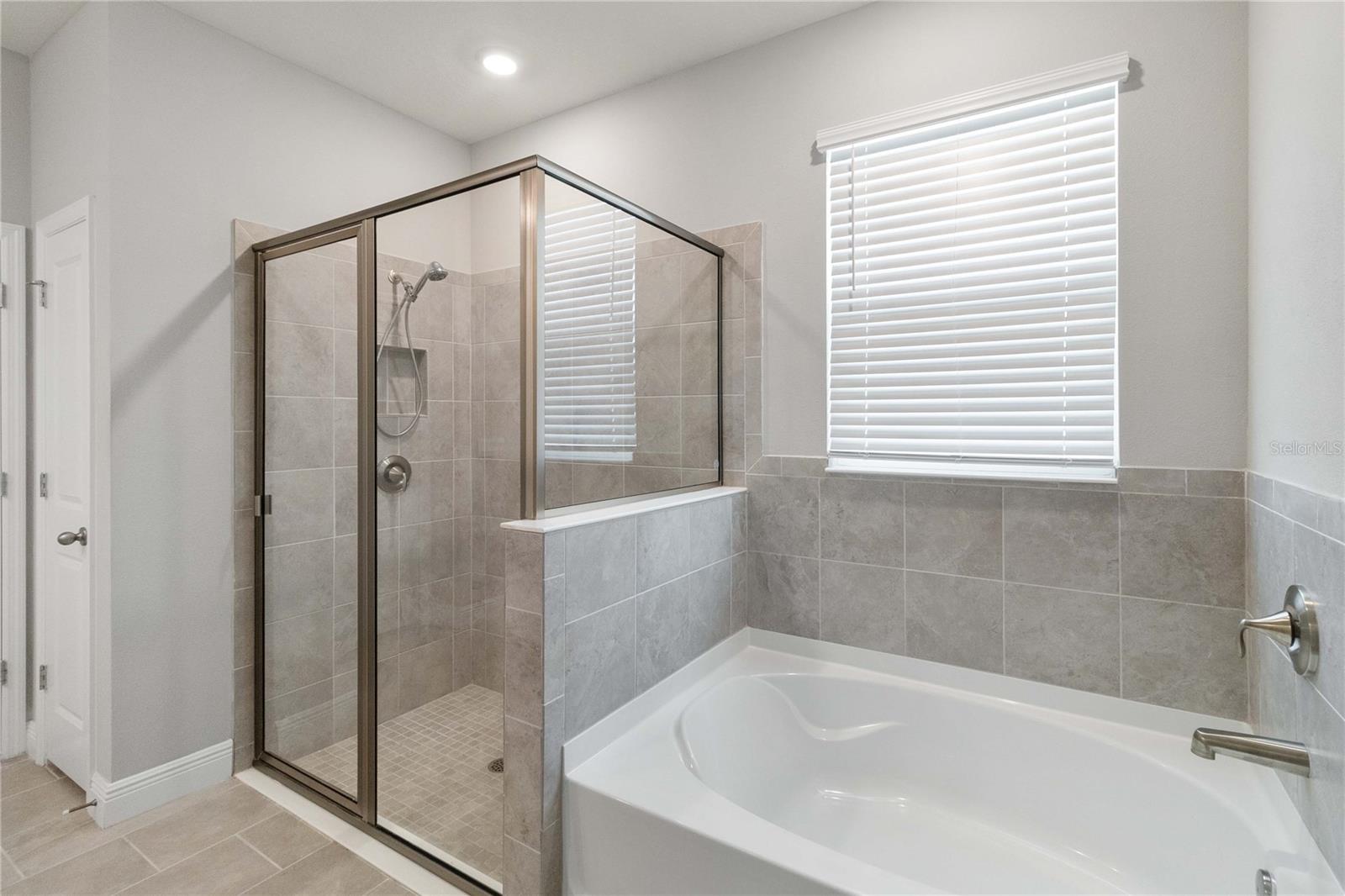 Image 7 of 16 For 17809 Cantarina Cove