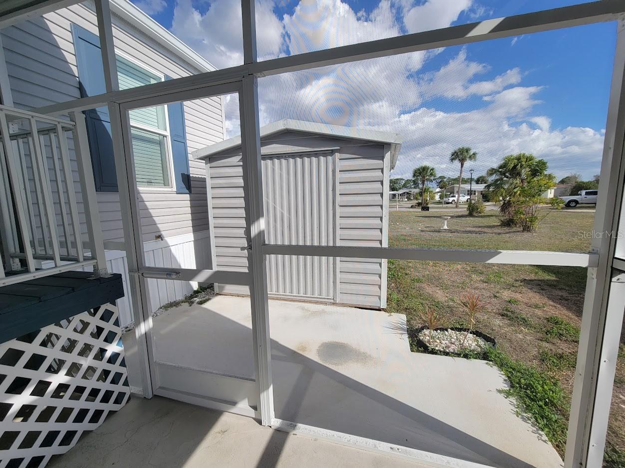 Image 22 of 48 For 5700 Holiday Park Boulevard