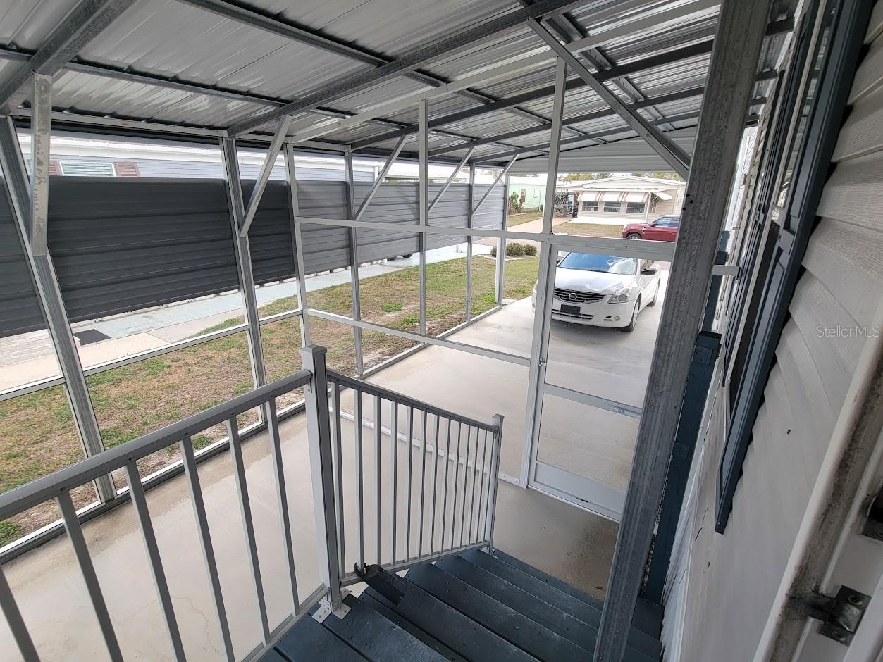 Image 28 of 48 For 5700 Holiday Park Boulevard