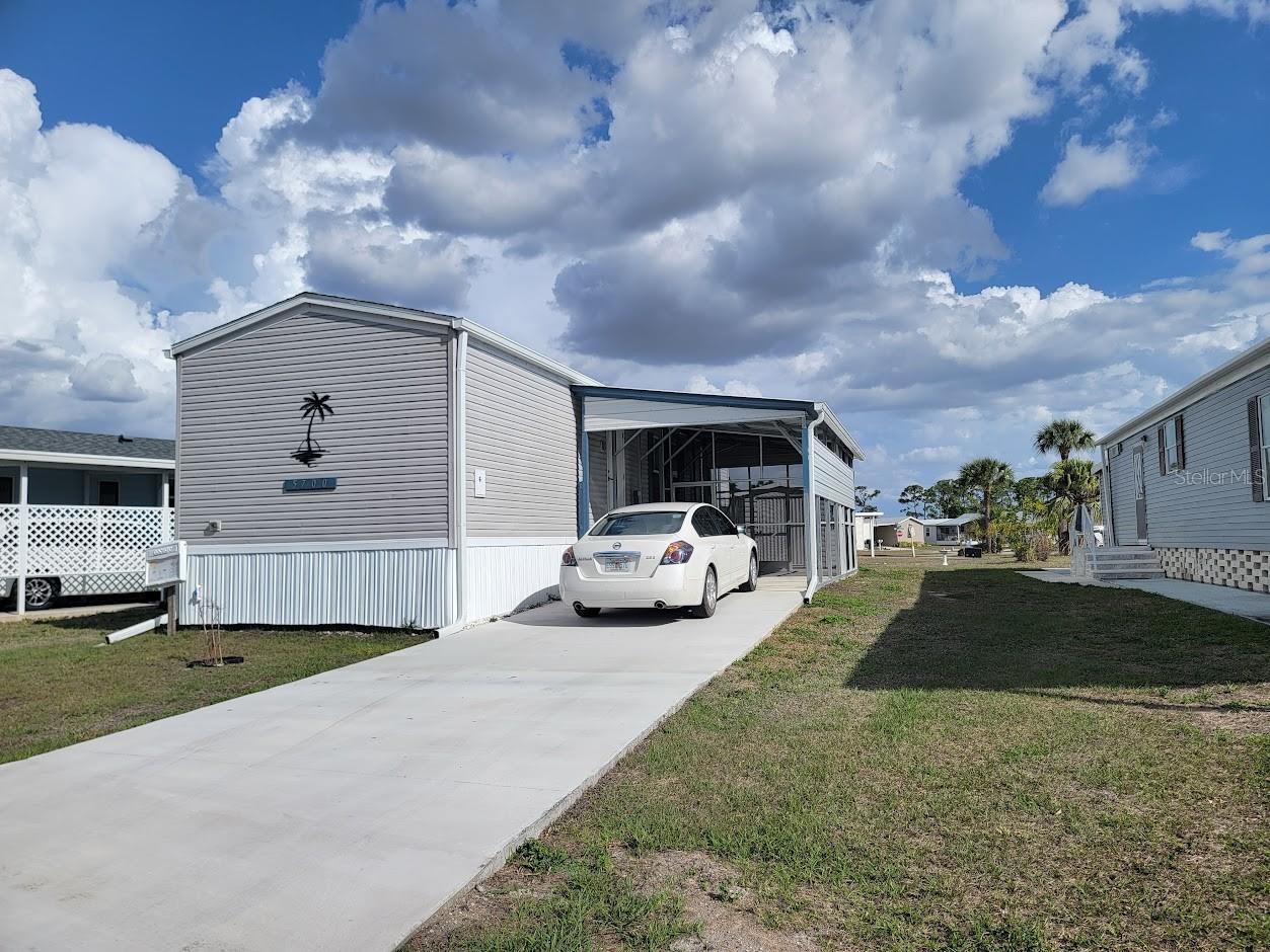 Image 30 of 48 For 5700 Holiday Park Boulevard