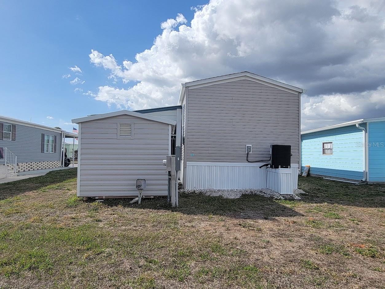 Image 34 of 48 For 5700 Holiday Park Boulevard