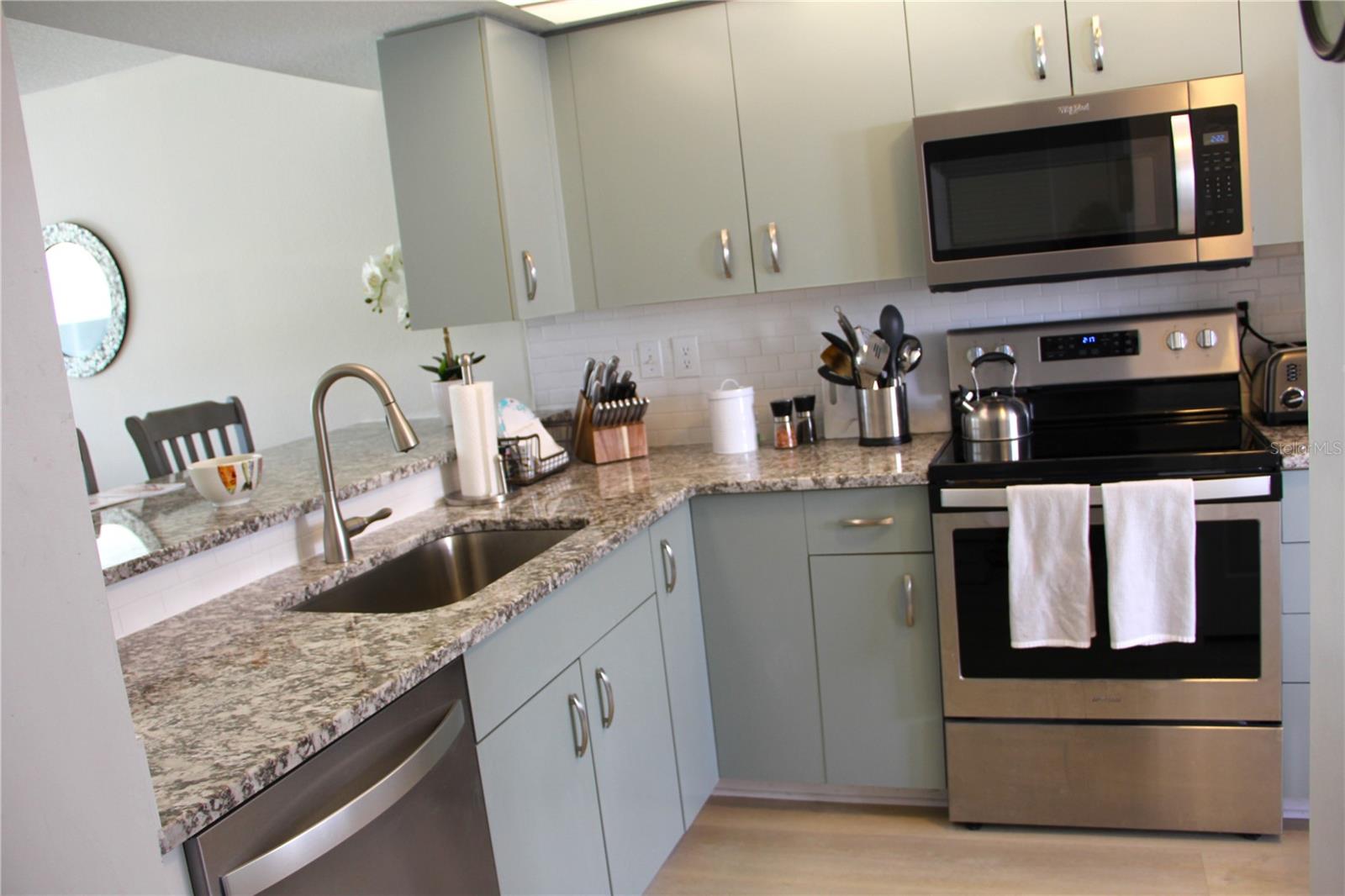 Image 11 of 35 For 204 Silver Lake Drive 102