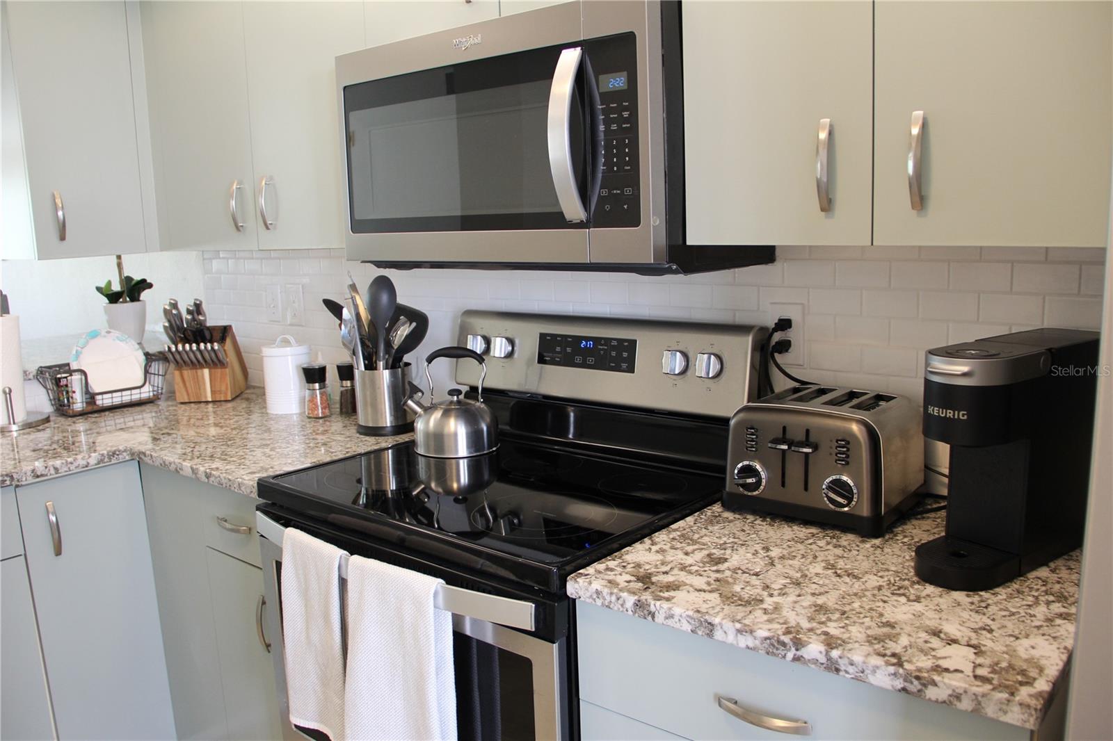 Image 12 of 35 For 204 Silver Lake Drive 102