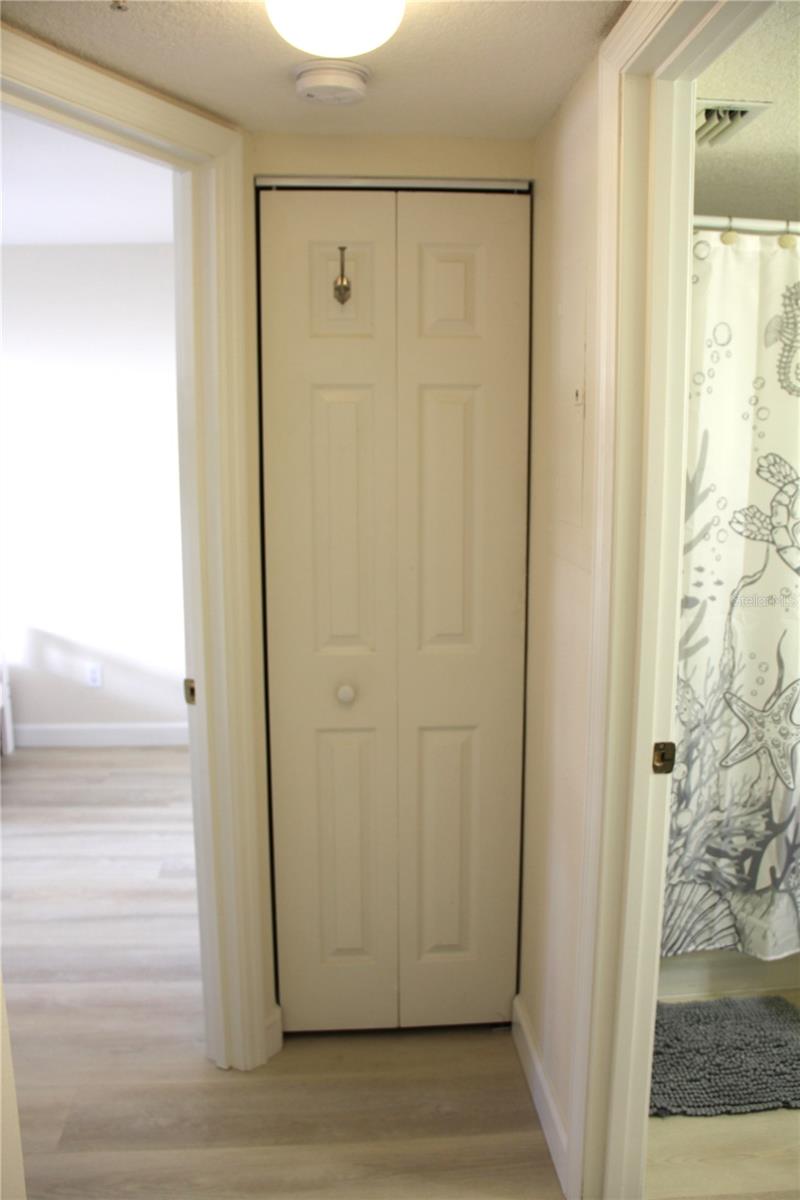 Image 24 of 35 For 204 Silver Lake Drive 102