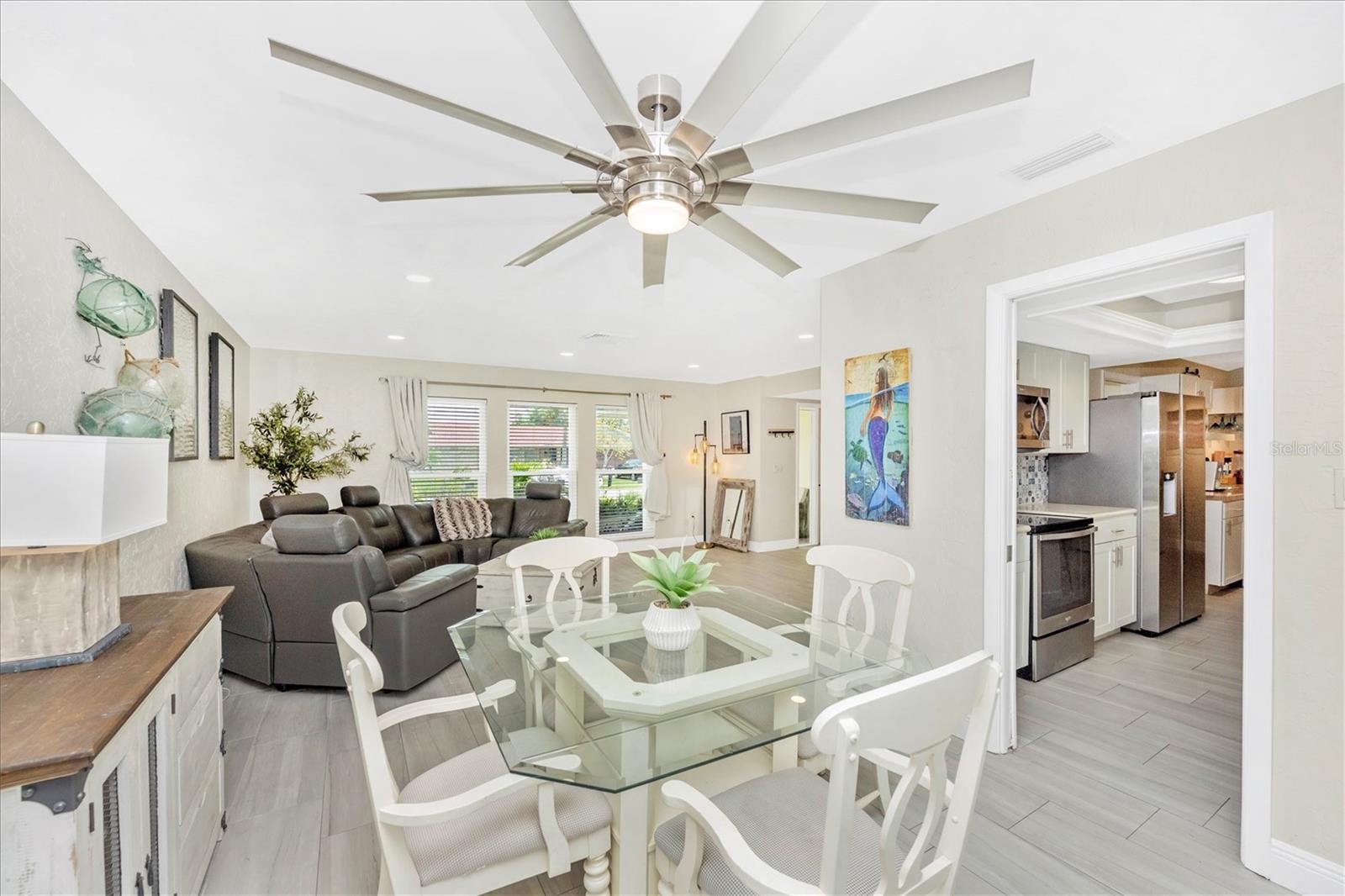 Image 13 of 54 For 2920 Captiva Drive