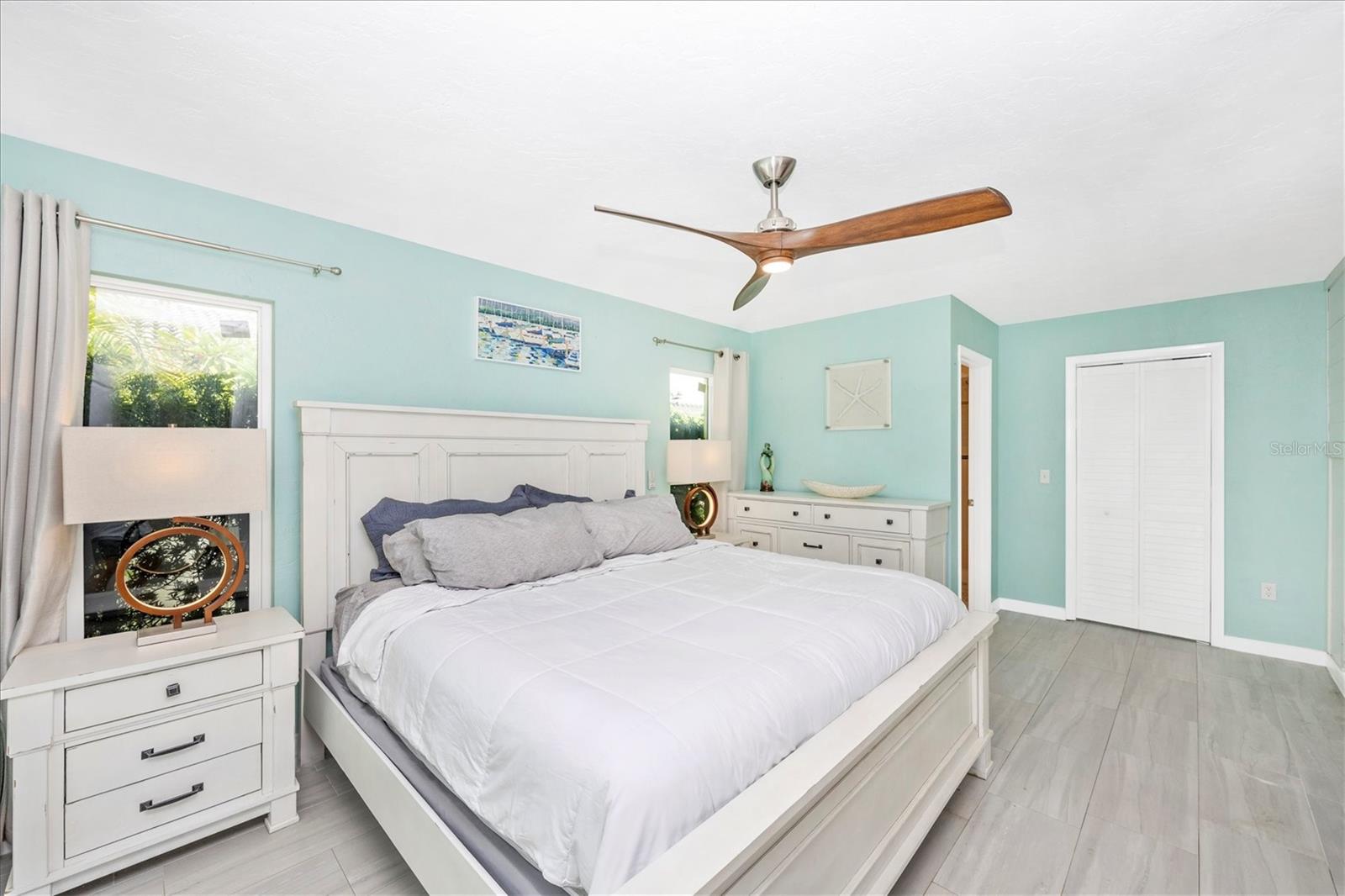 Image 15 of 54 For 2920 Captiva Drive