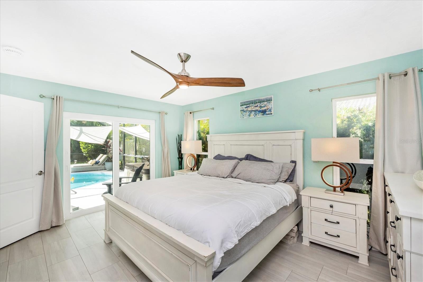 Image 16 of 54 For 2920 Captiva Drive