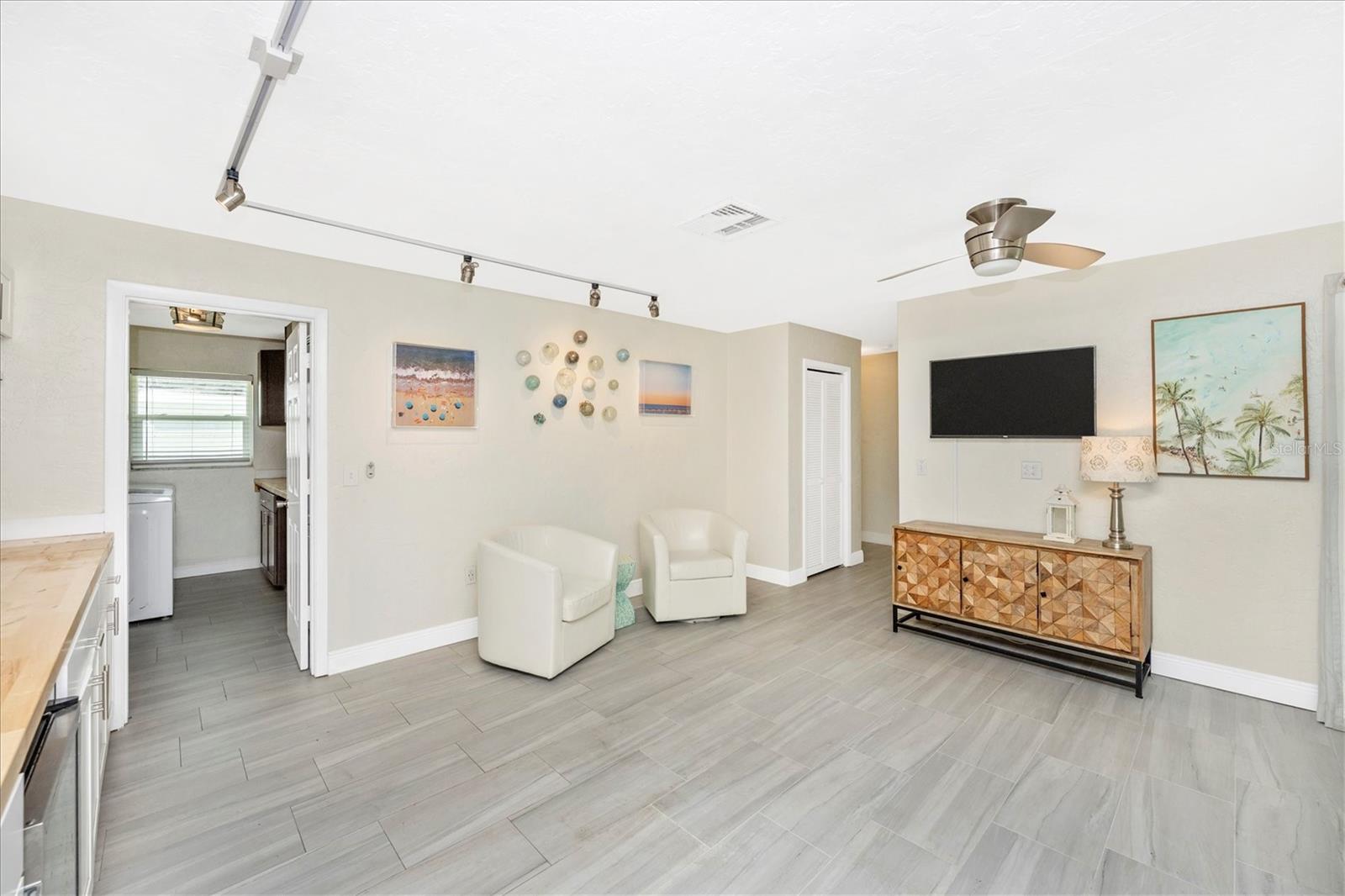 Image 33 of 54 For 2920 Captiva Drive