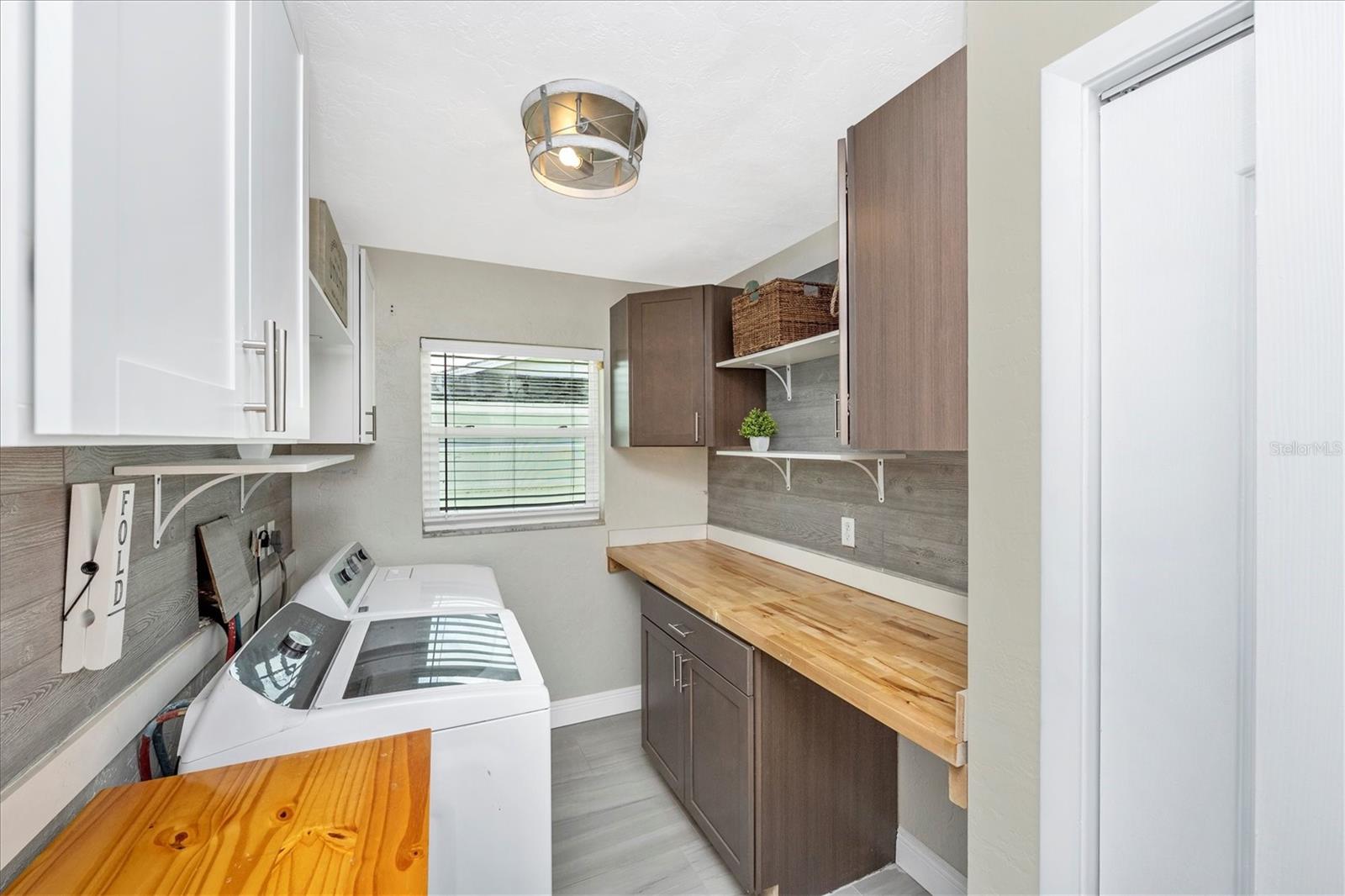 Image 38 of 54 For 2920 Captiva Drive