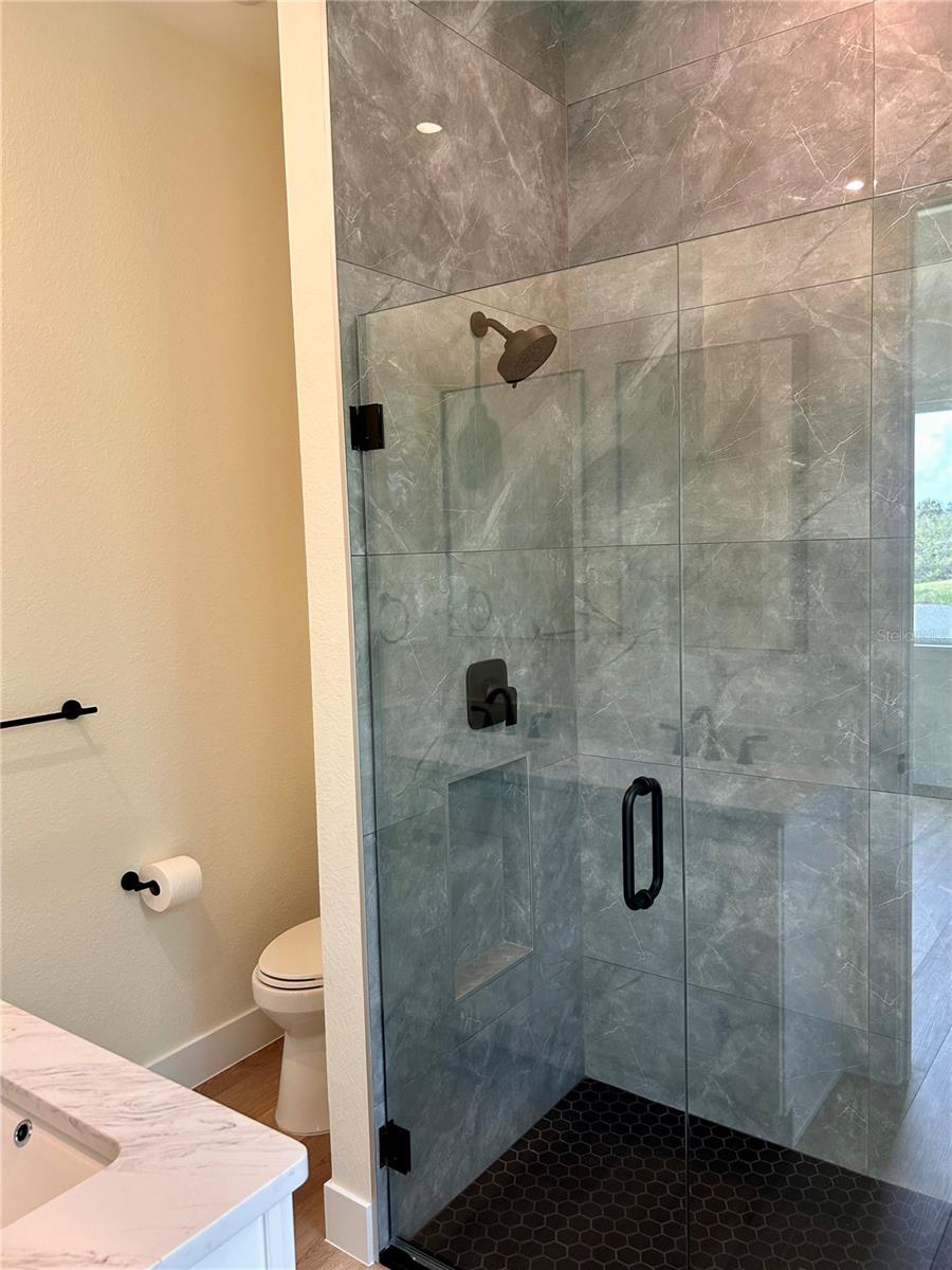 Image 16 of 24 For 309 Sunset Road