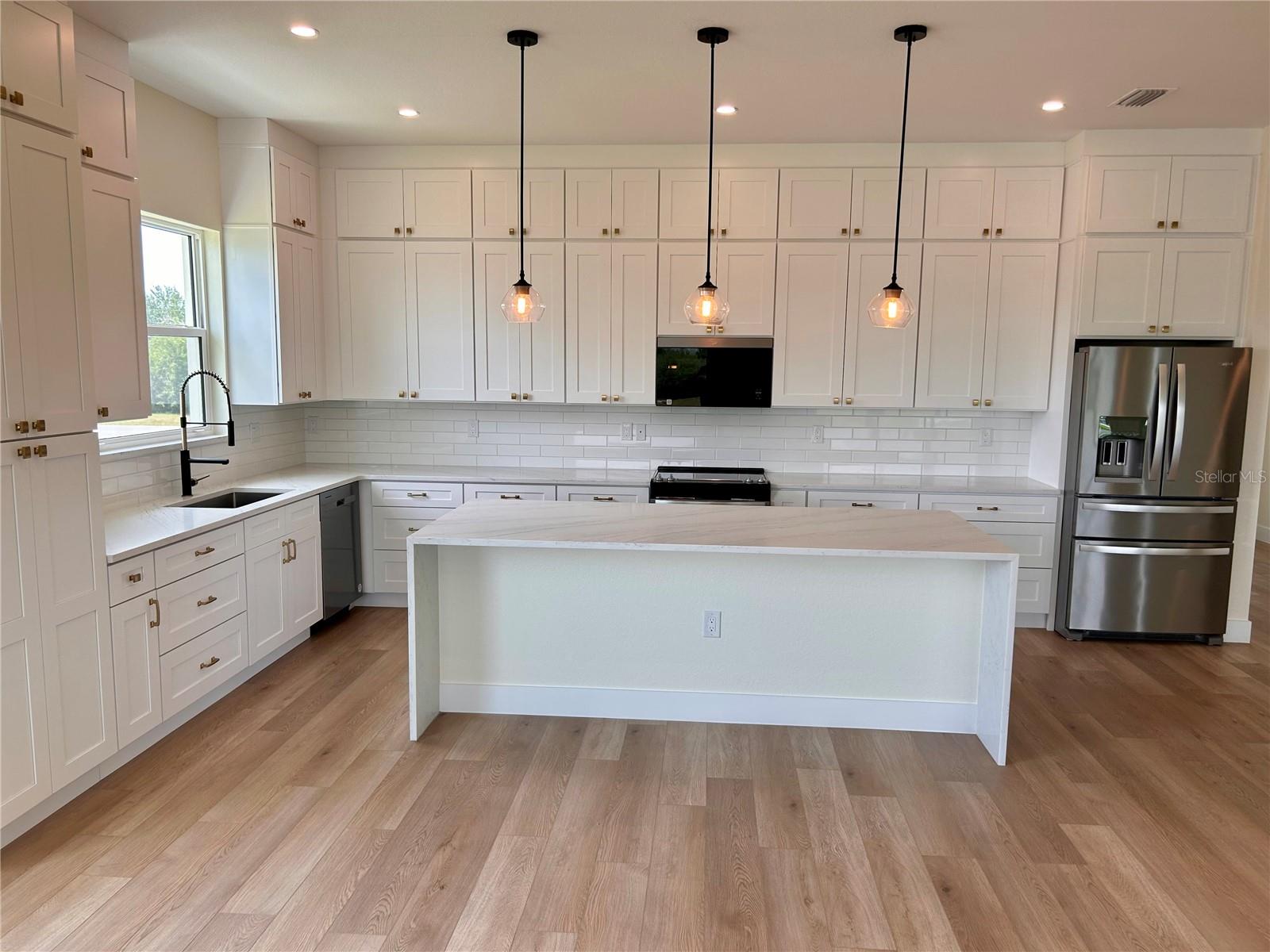 Image 8 of 24 For 309 Sunset Road