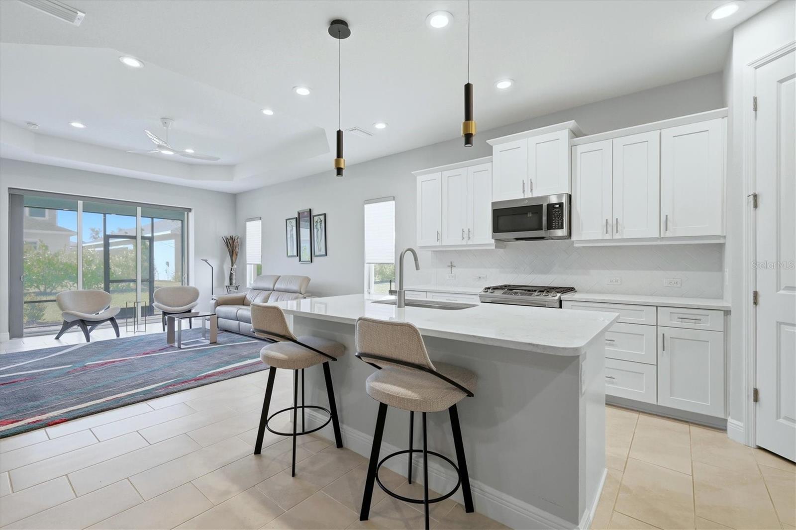 Image 23 of 77 For 10117 Spruce River Way