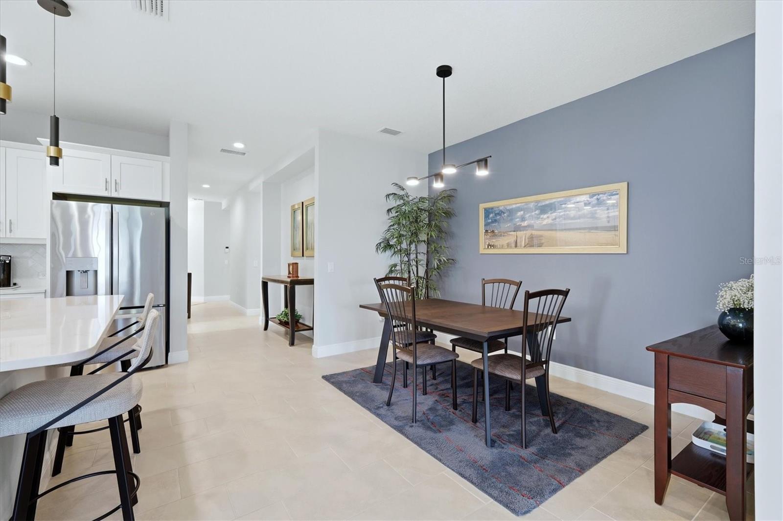 Image 24 of 77 For 10117 Spruce River Way