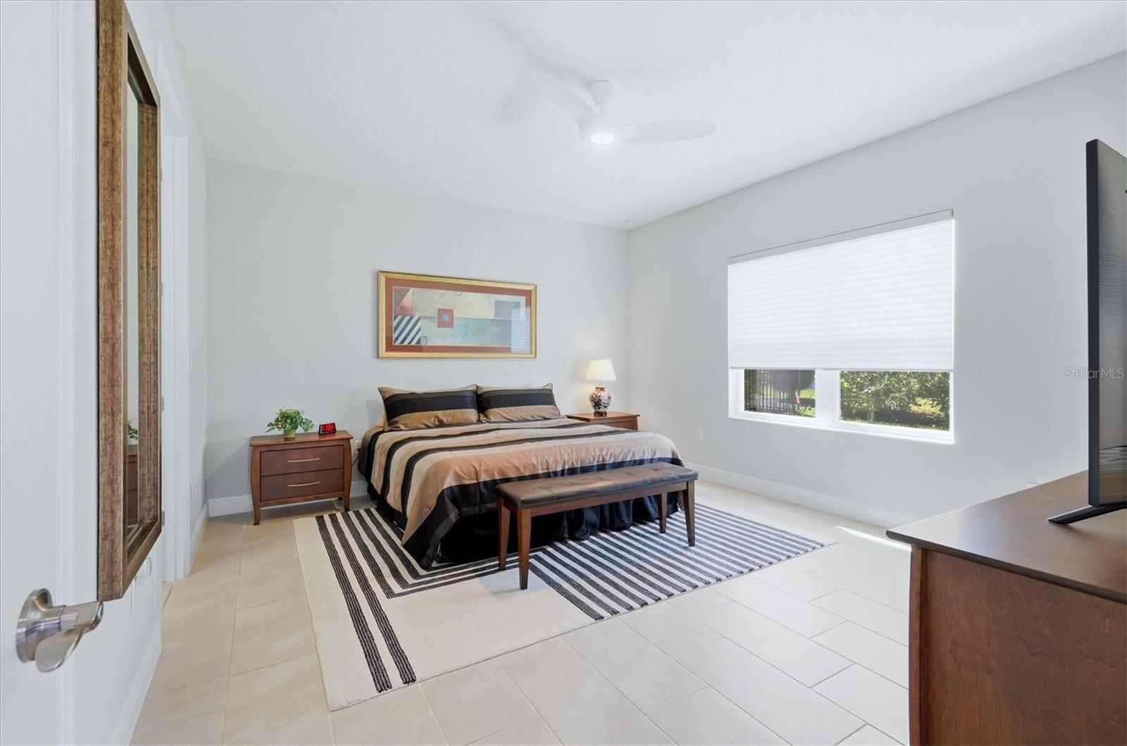 Image 27 of 77 For 10117 Spruce River Way