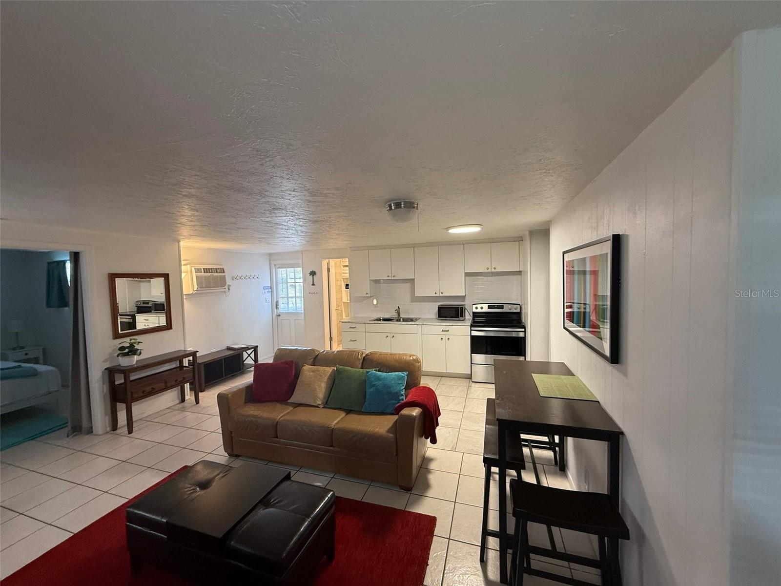 Image 55 of 75 For 828 Tuttle Avenue