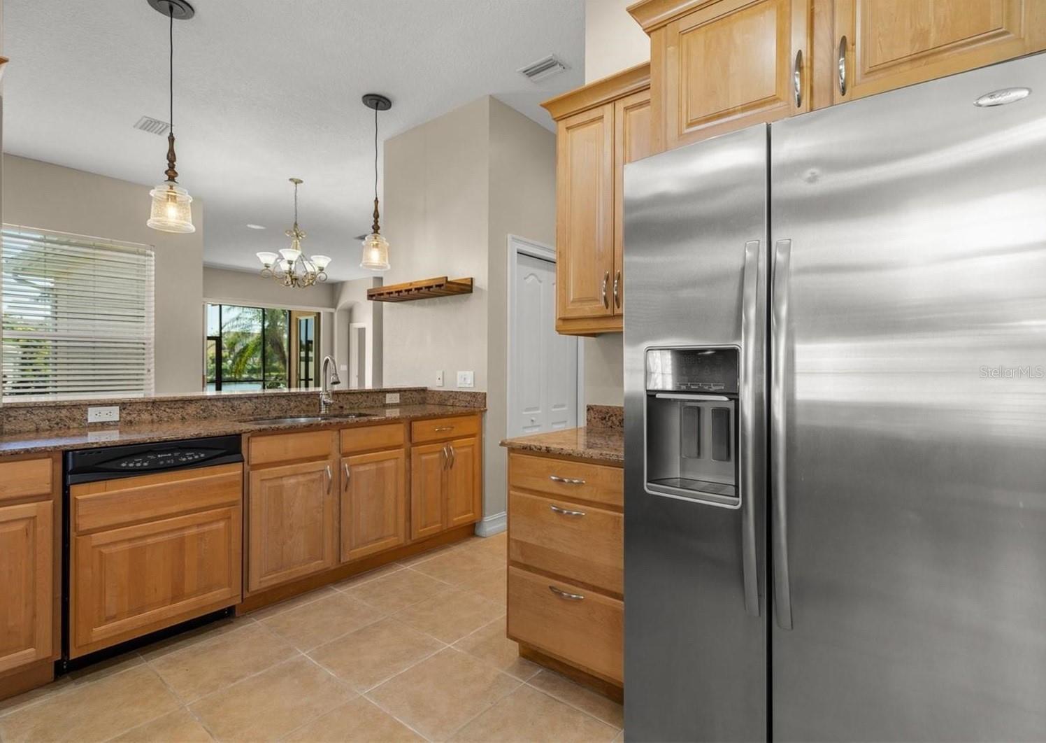 Image 13 of 47 For 312 11th Avenue E