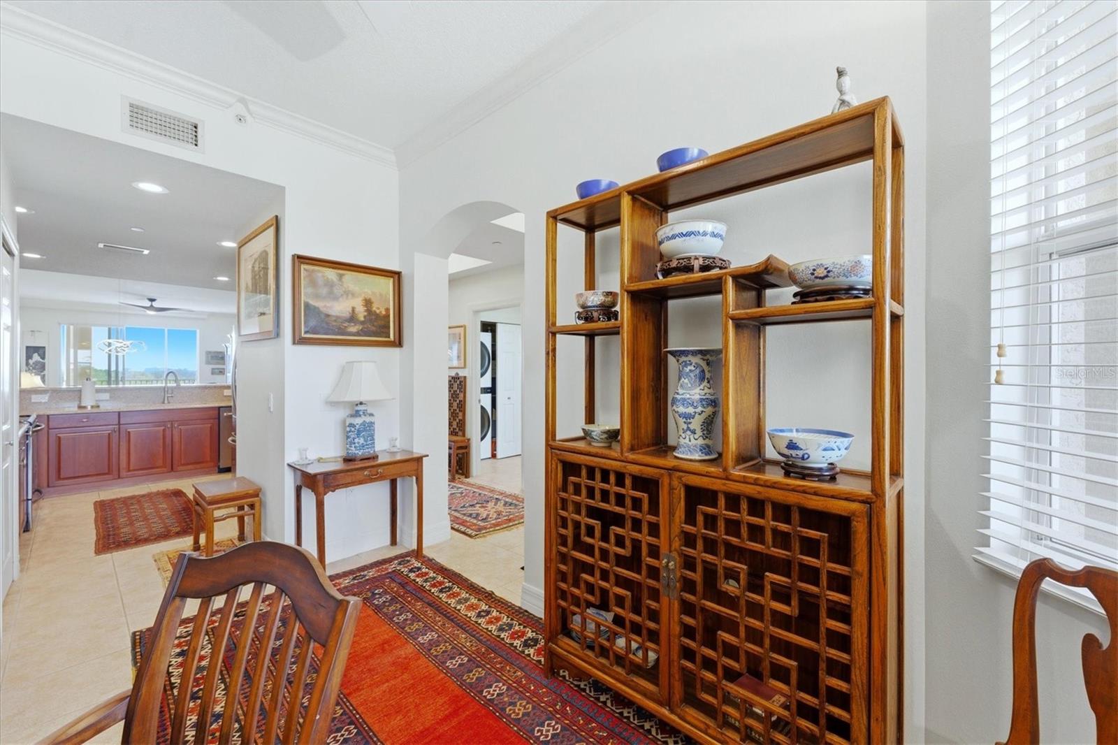 Image 21 of 61 For 5531 Cannes Circle 603