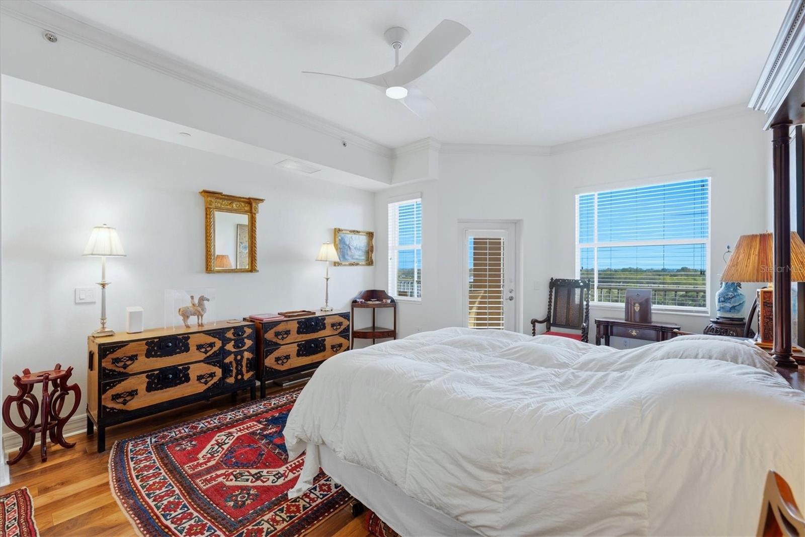 Image 25 of 61 For 5531 Cannes Circle 603