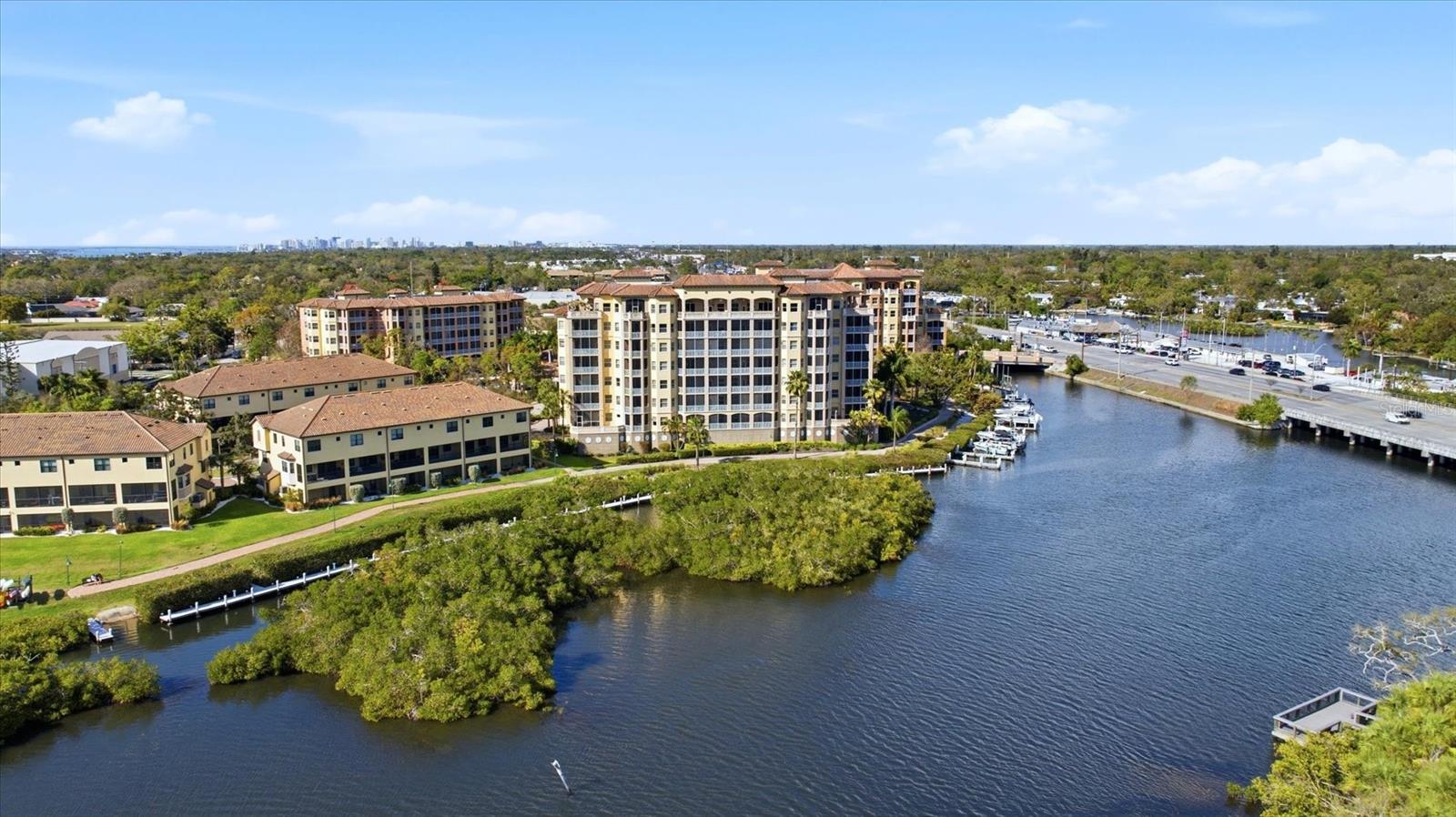 Image 54 of 61 For 5531 Cannes Circle 603