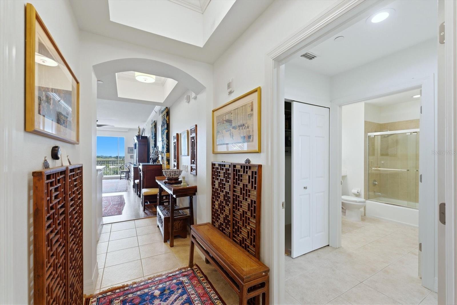 Image 7 of 61 For 5531 Cannes Circle 603