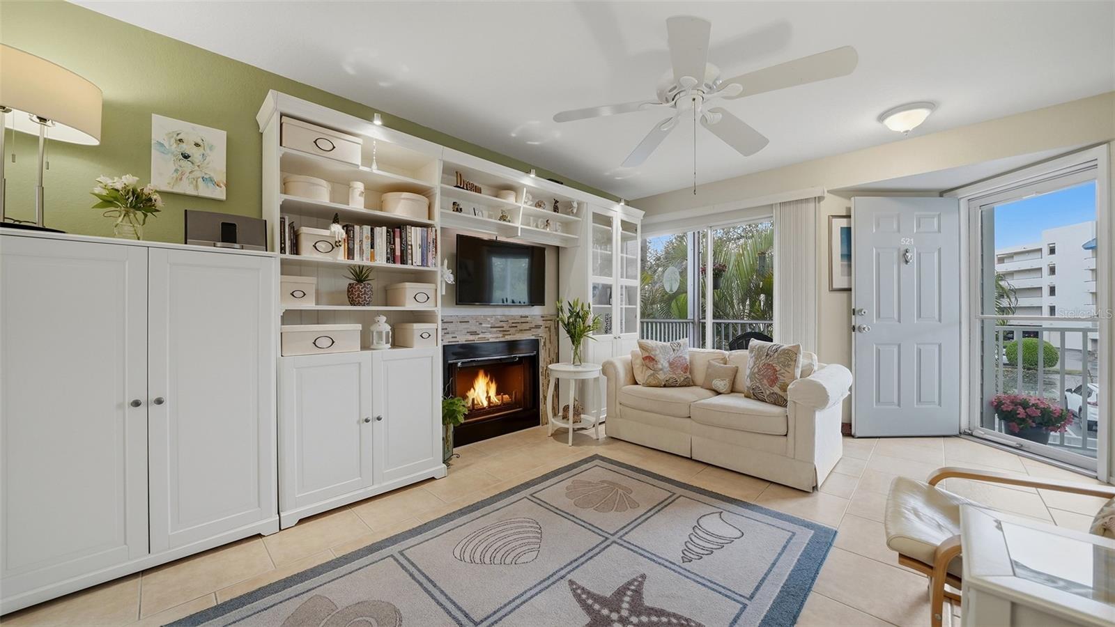 Image 13 of 43 For 850 Tamiami Trail 521