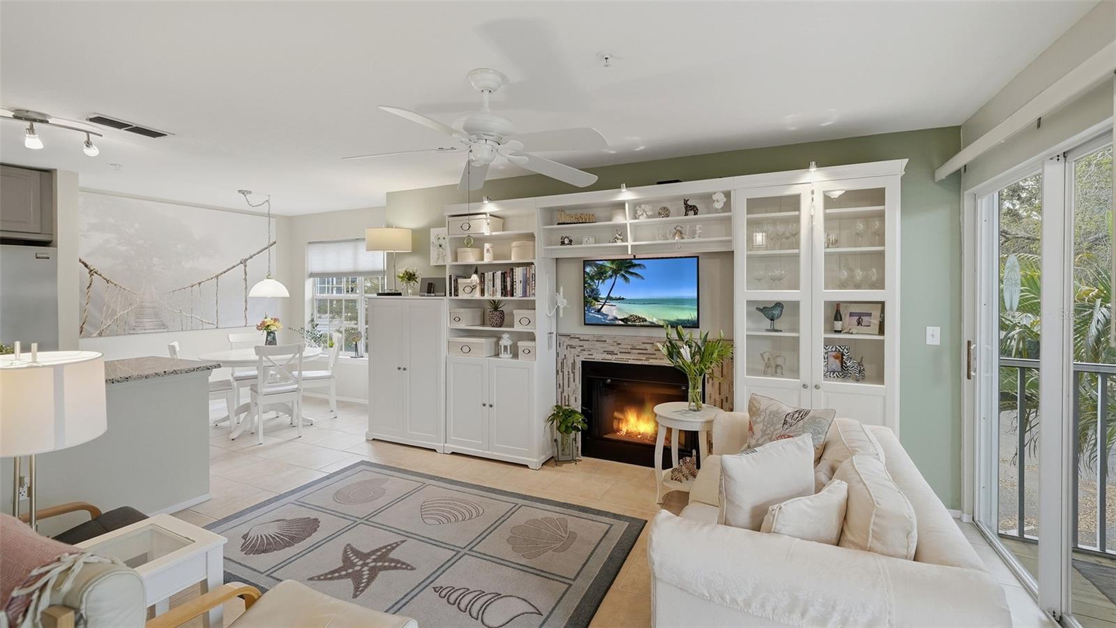 Image 15 of 43 For 850 Tamiami Trail 521