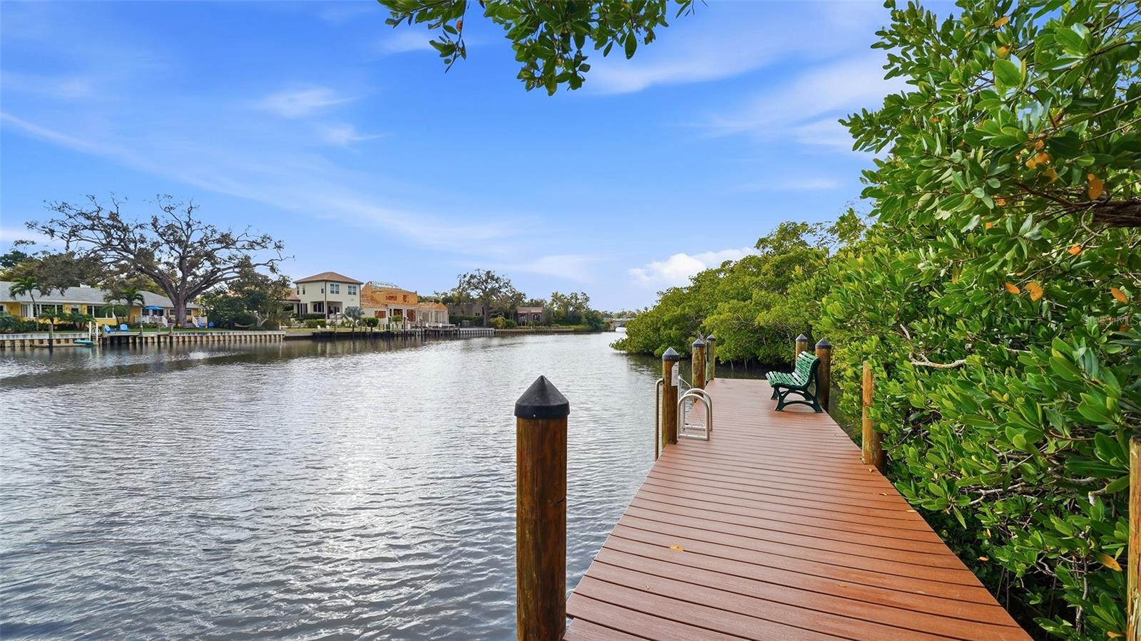 Image 25 of 43 For 850 Tamiami Trail 521