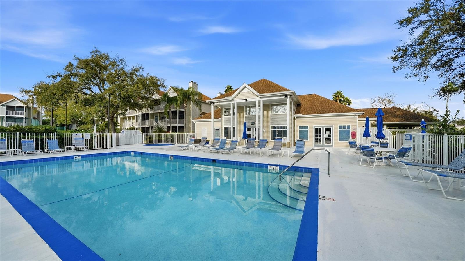 Image 37 of 43 For 850 Tamiami Trail 521