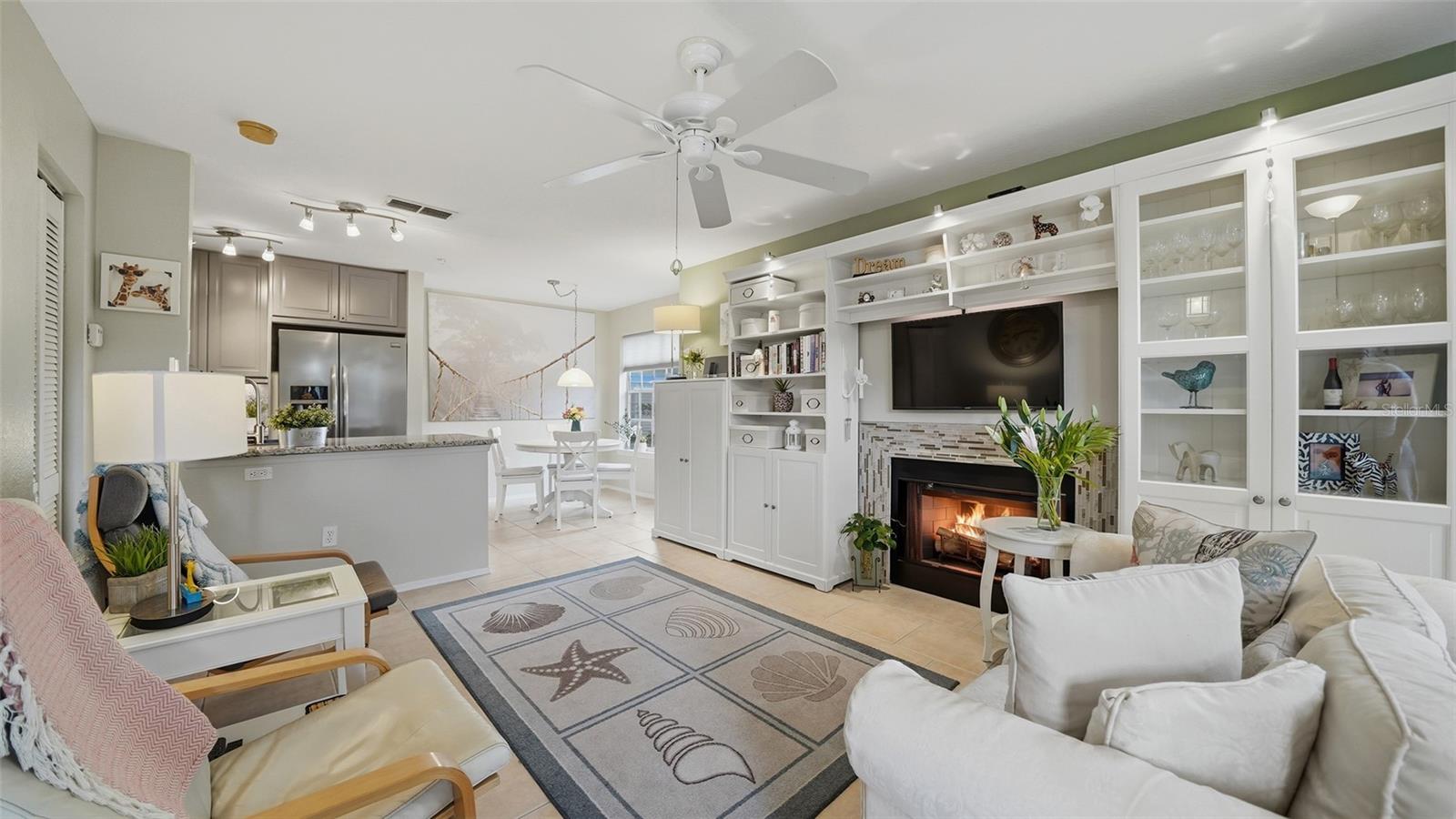 Image 5 of 43 For 850 Tamiami Trail 521