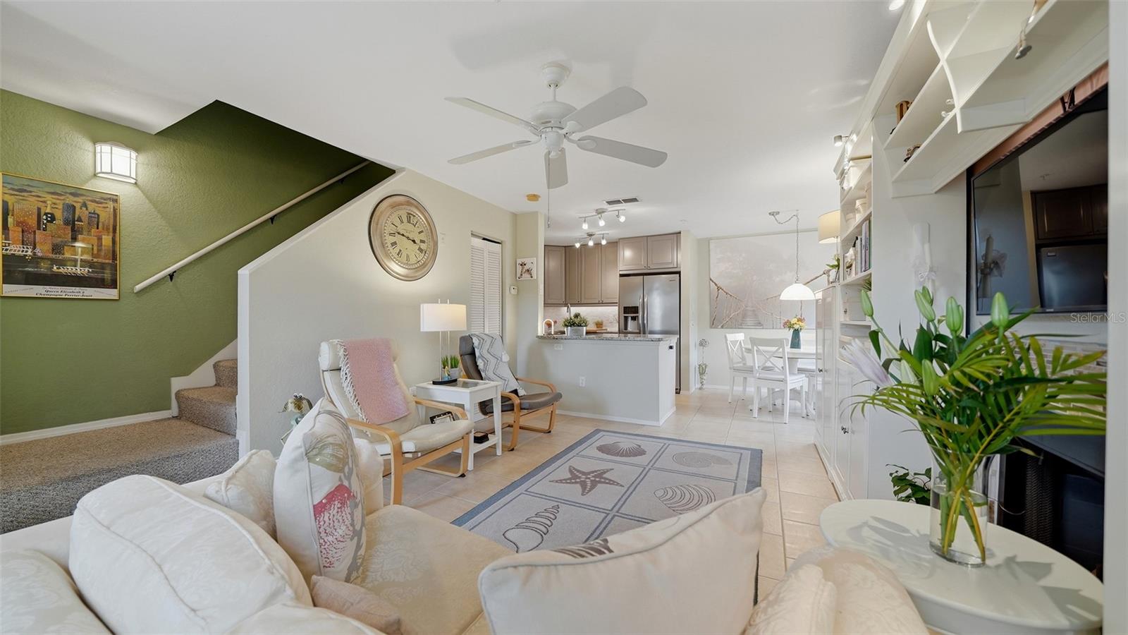 Image 6 of 43 For 850 Tamiami Trail 521