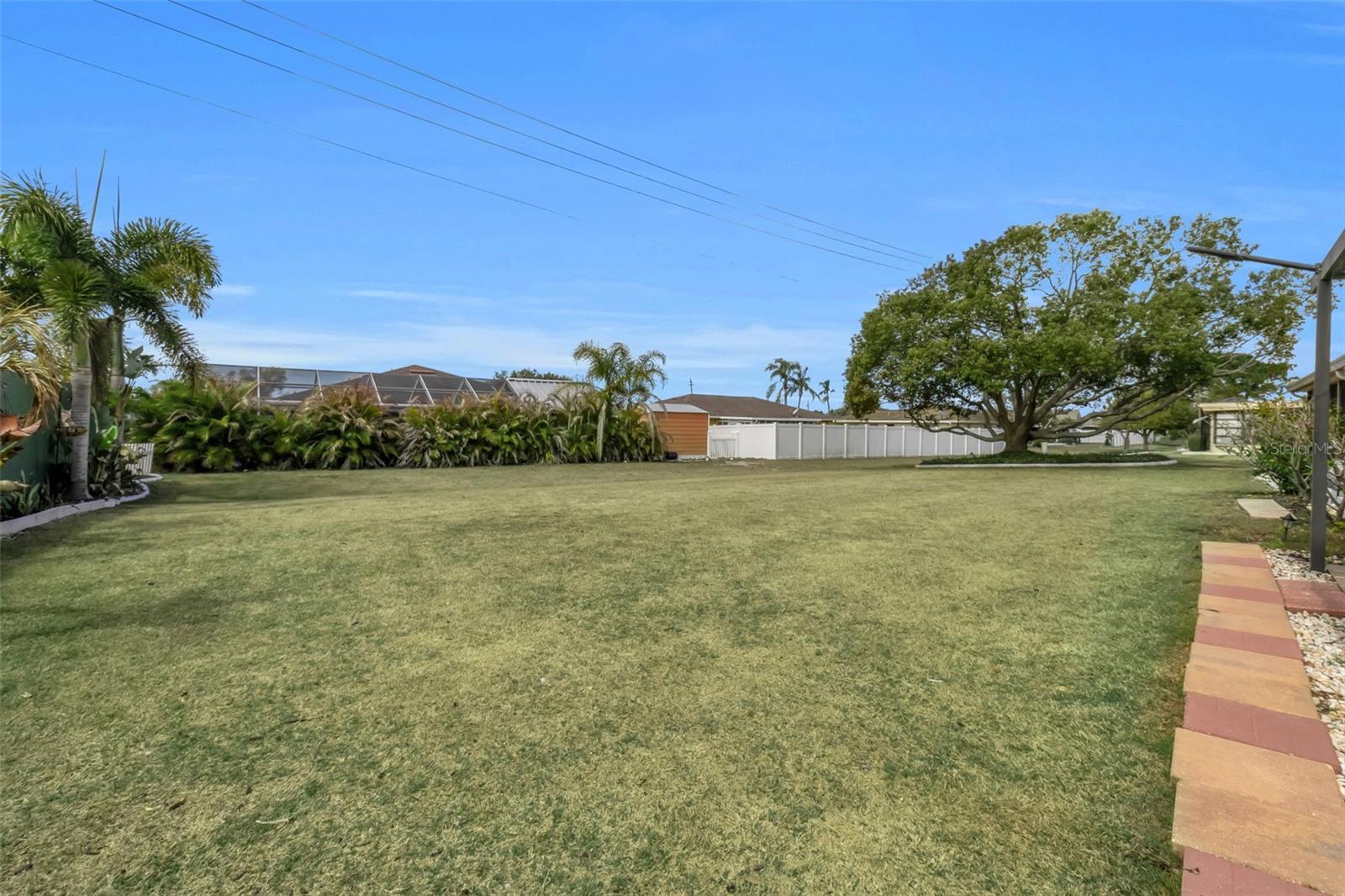 Image 4 of 48 For 1602 Dower Way