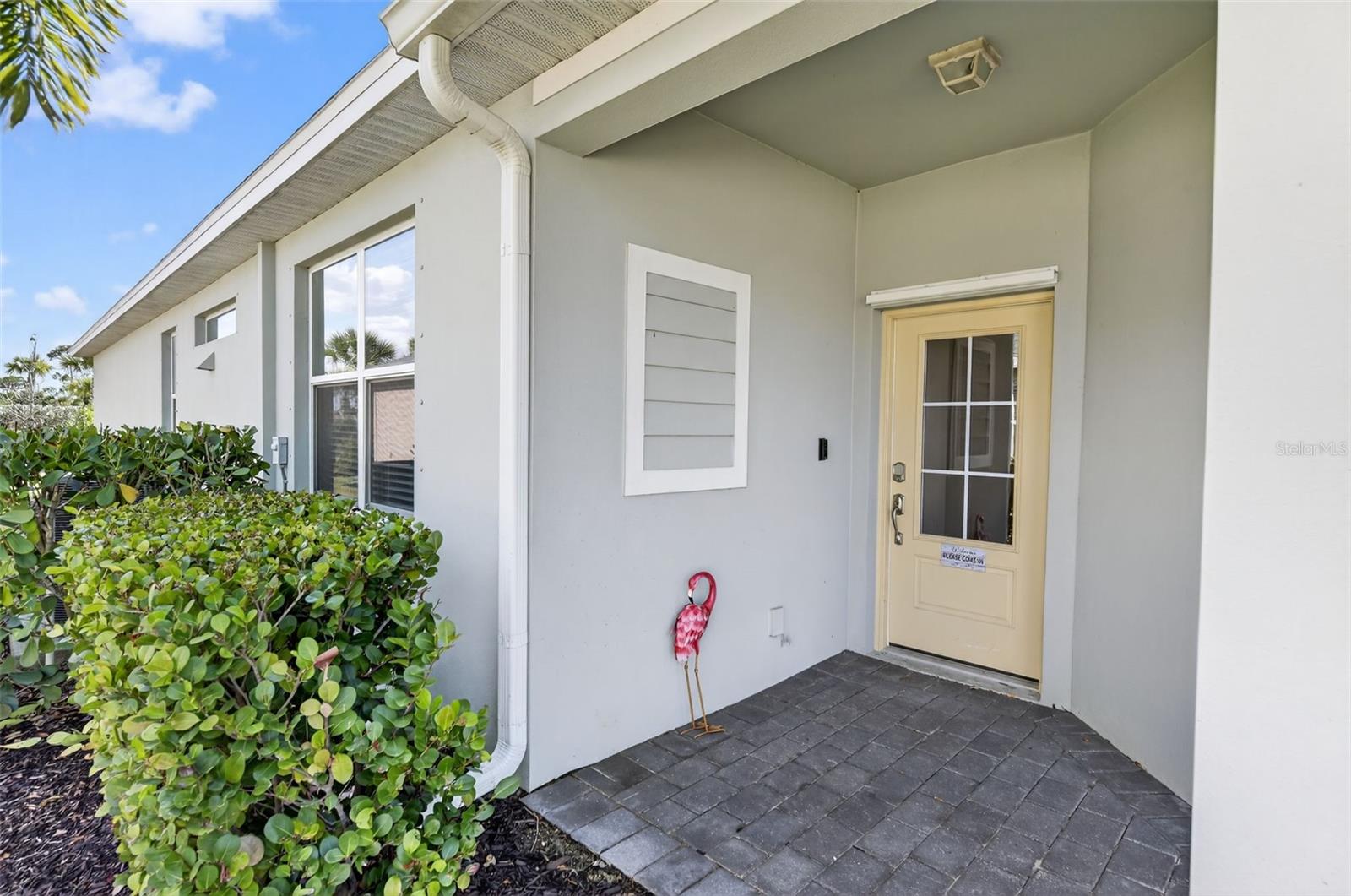 Image 4 of 34 For 17757 Woodland Court