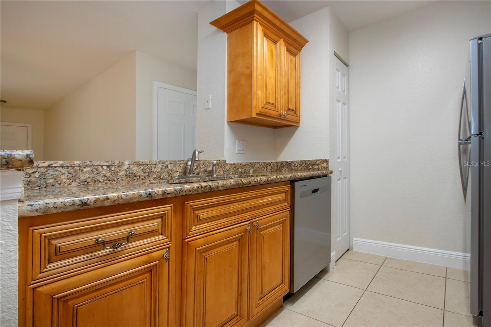 Image 11 of 44 For 8926 Manor Loop 107