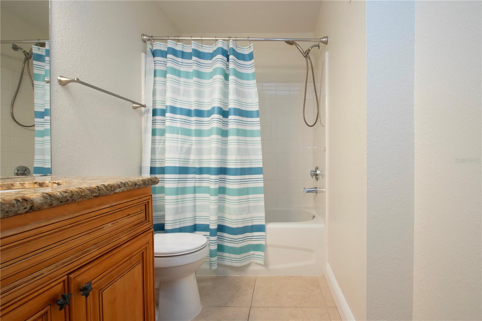 Image 19 of 44 For 8926 Manor Loop 107