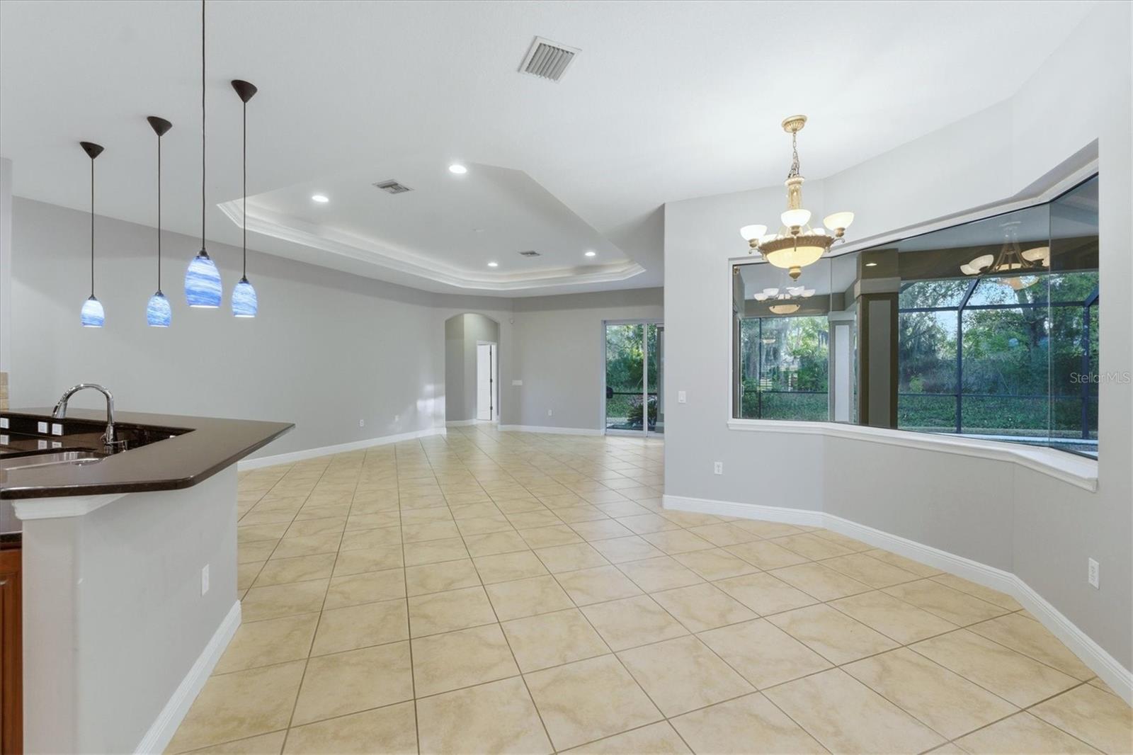 Image 15 of 55 For 15406 21st Avenue E