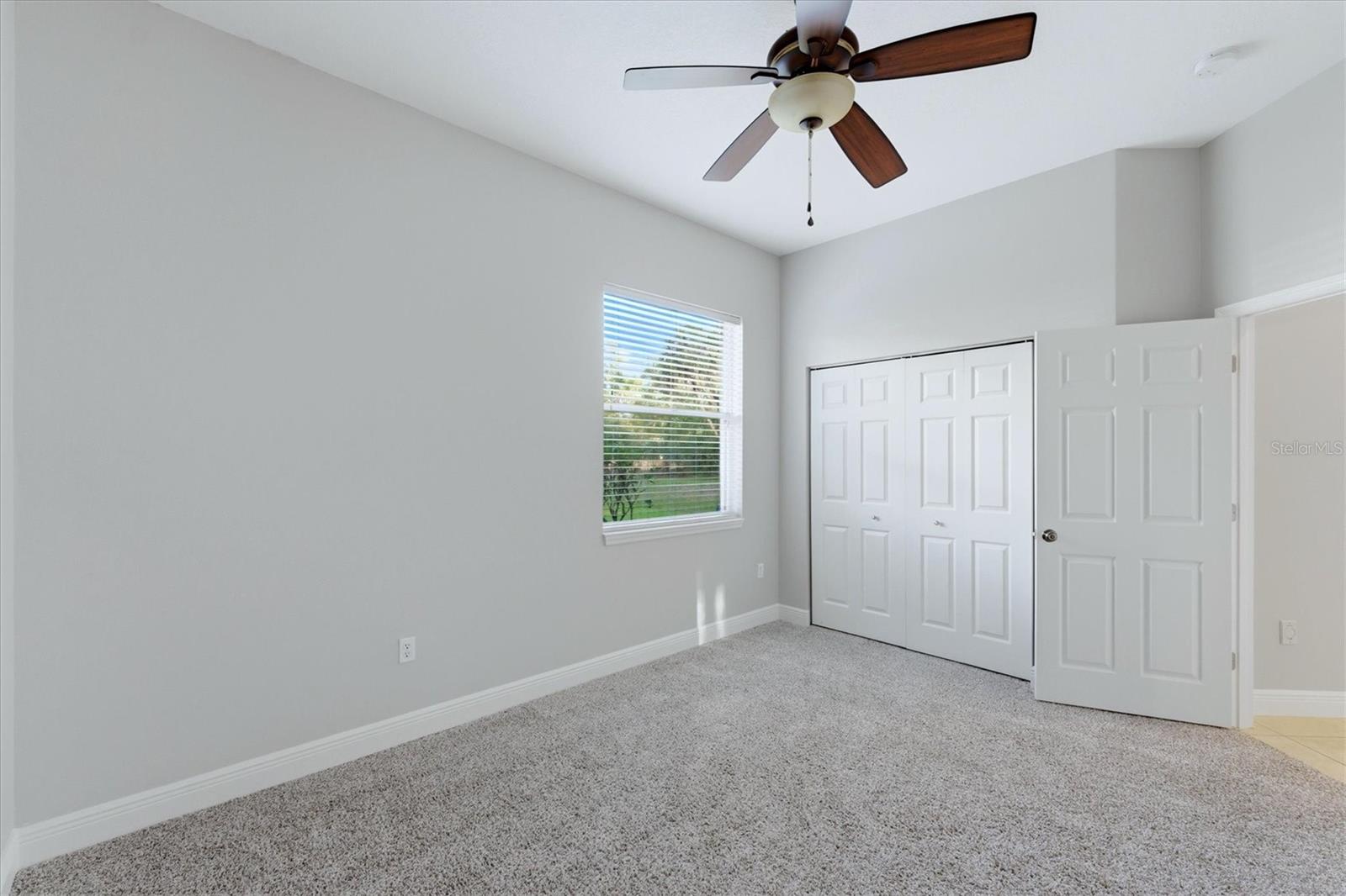 Image 27 of 55 For 15406 21st Avenue E