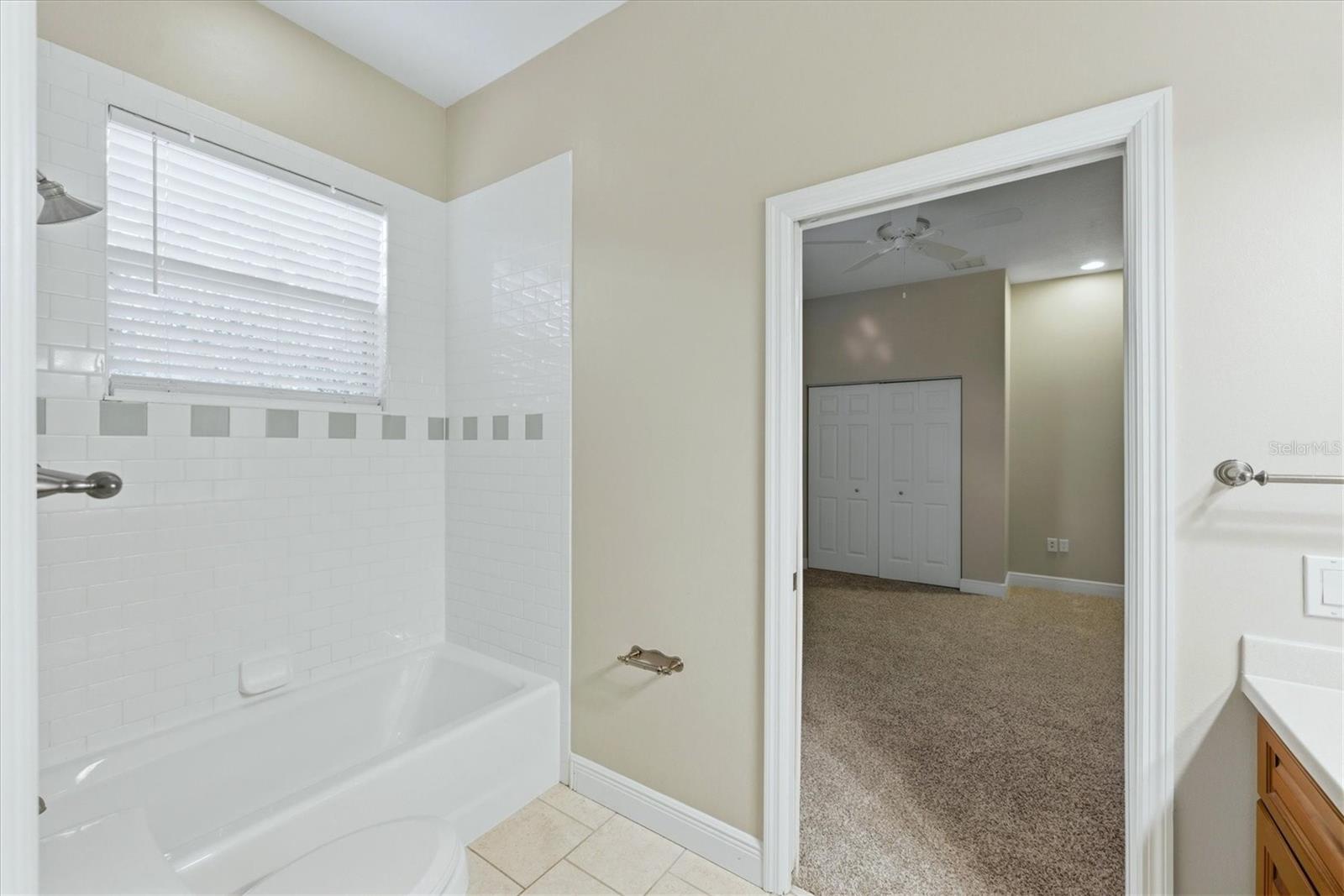 Image 34 of 55 For 15406 21st Avenue E