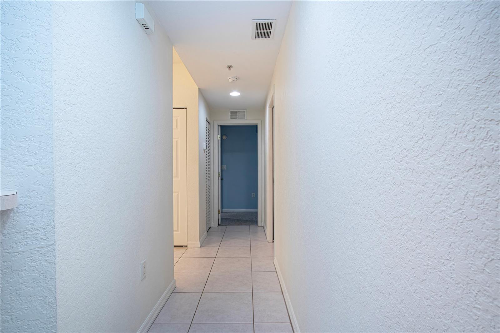 Image 18 of 50 For 7043 Strand Circle 102