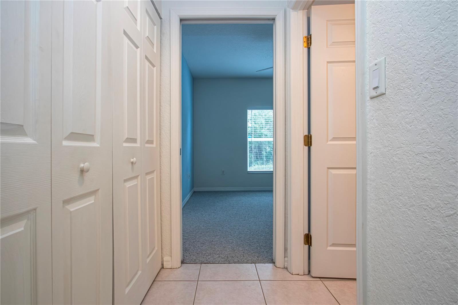 Image 33 of 50 For 7043 Strand Circle 102