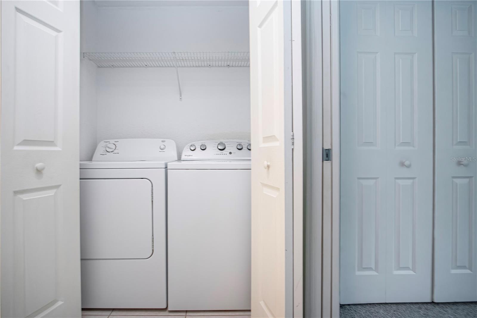 Image 38 of 50 For 7043 Strand Circle 102