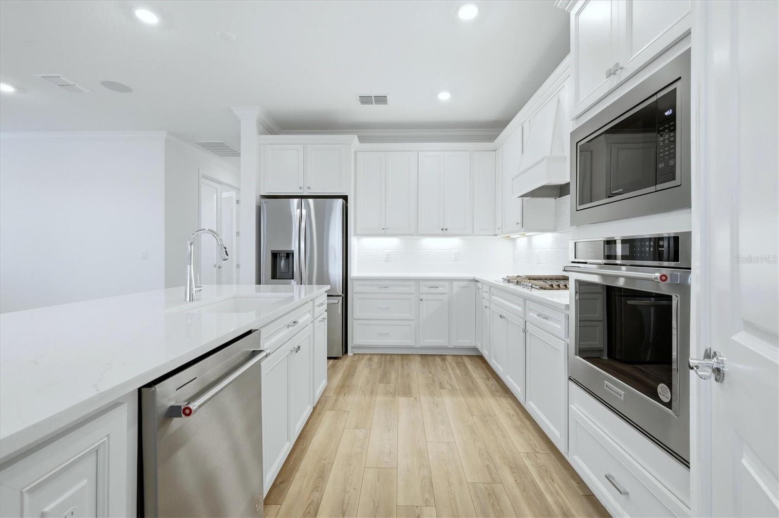 Image 23 of 72 For 10619 Sea Pines Place