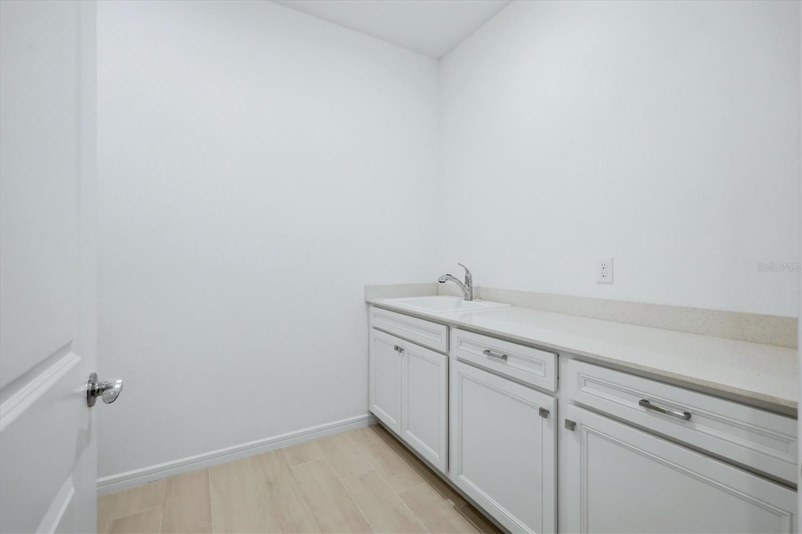 Image 34 of 72 For 10619 Sea Pines Place