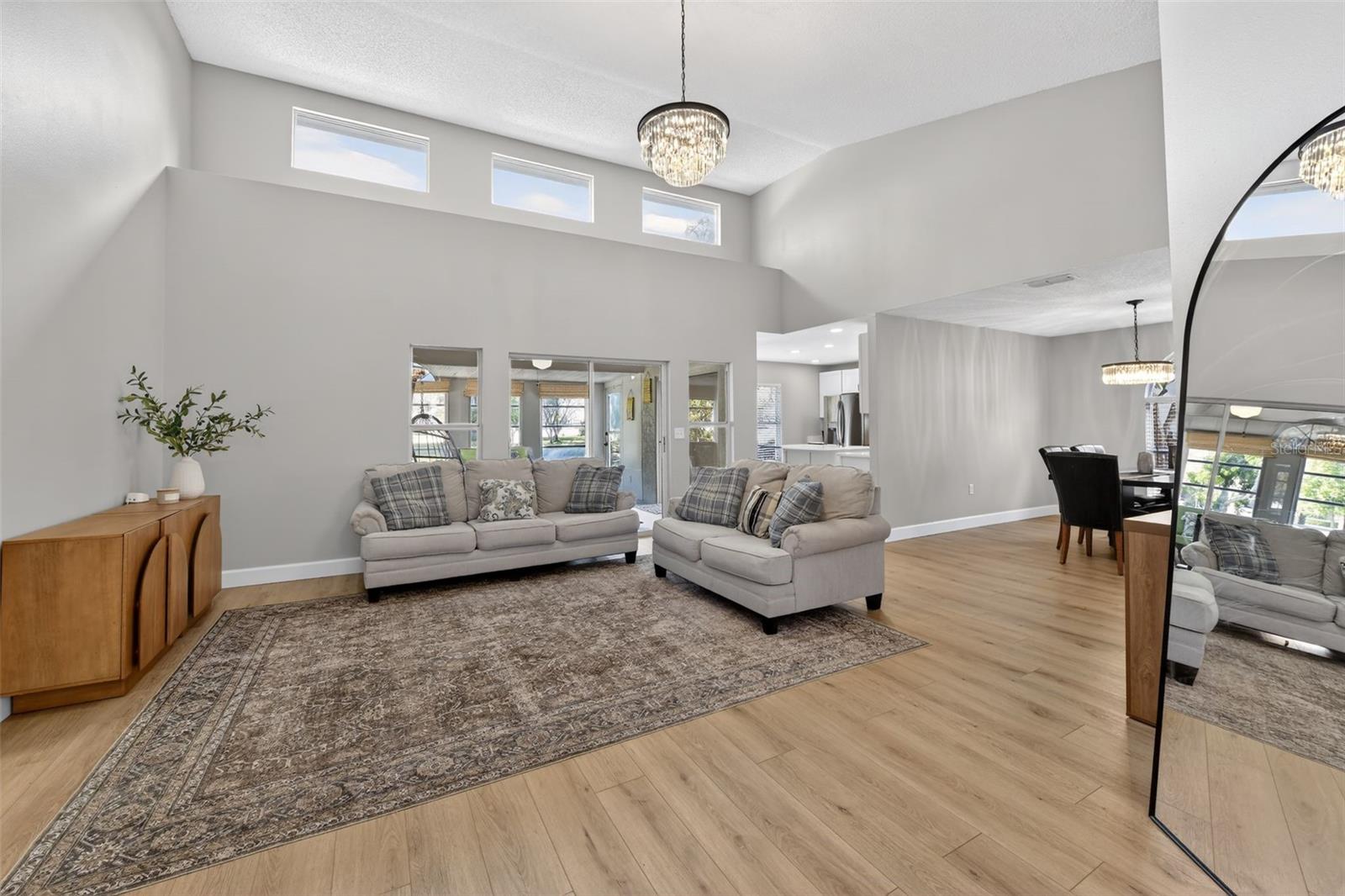 Image 10 of 30 For 501 45th Street E