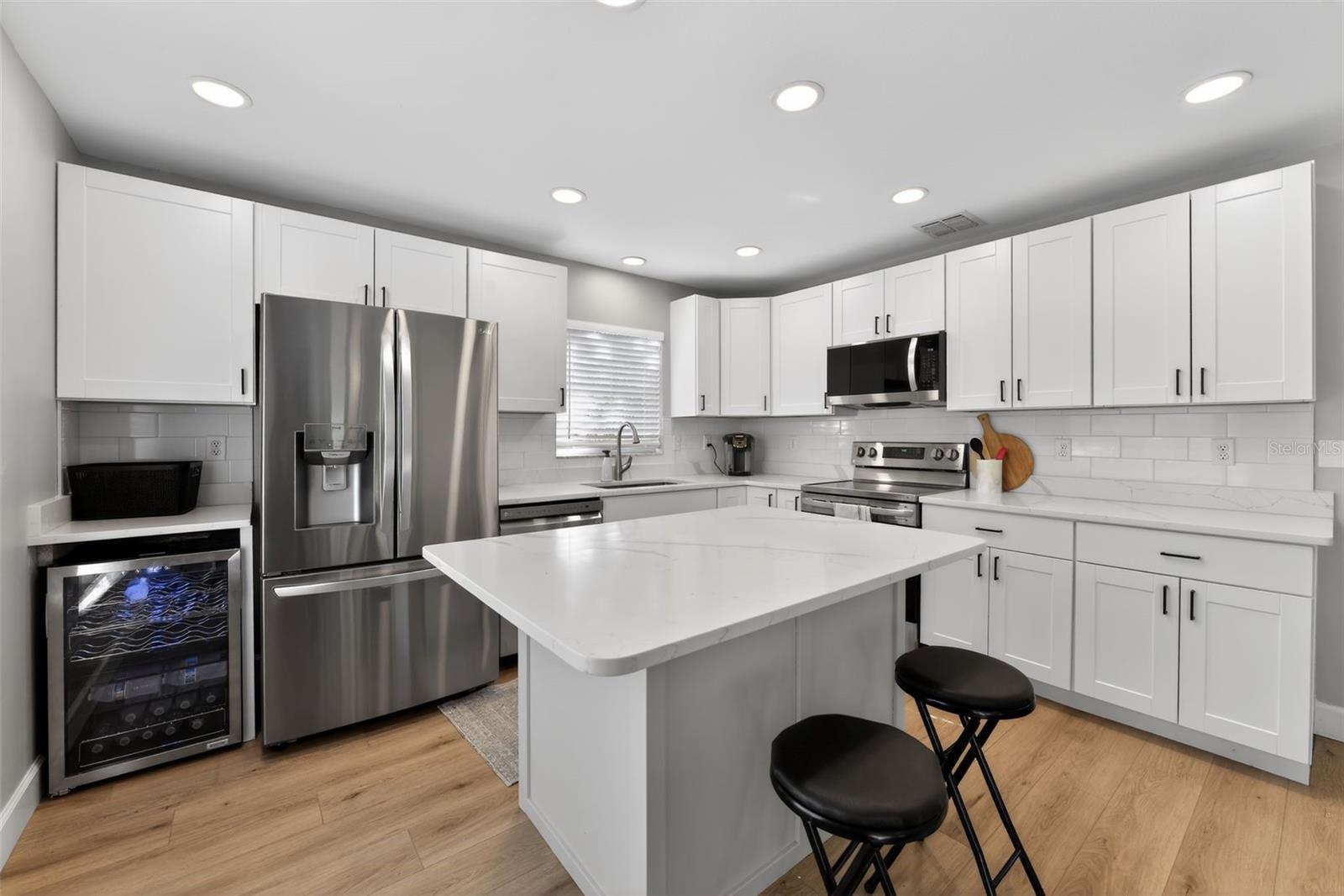 Image 6 of 30 For 501 45th Street E