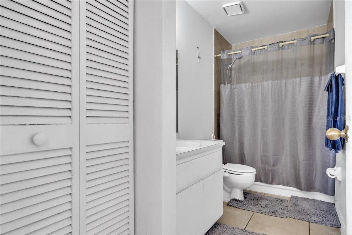 Image 22 of 36 For 123 9th Street