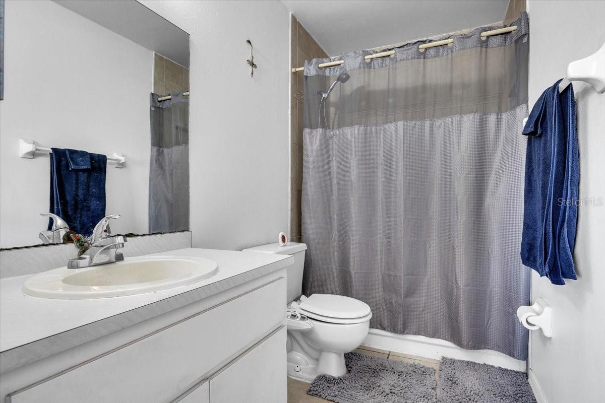 Image 23 of 36 For 123 9th Street