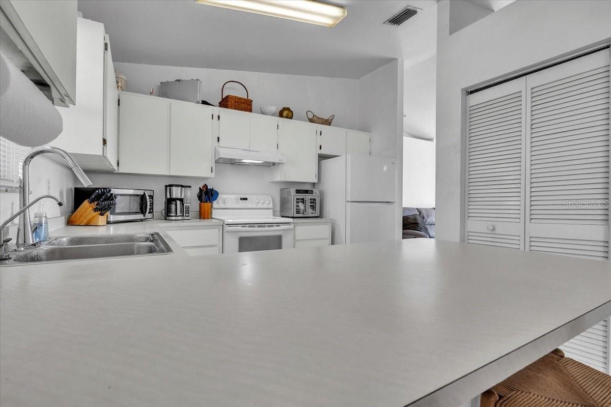 Image 9 of 36 For 123 9th Street